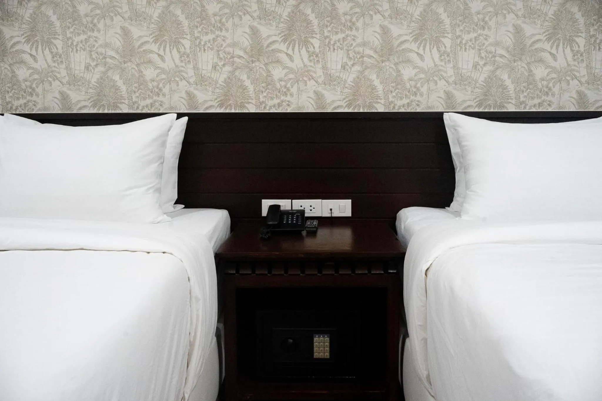 Bedroom, Bed in Singharaj Boutique Hotel