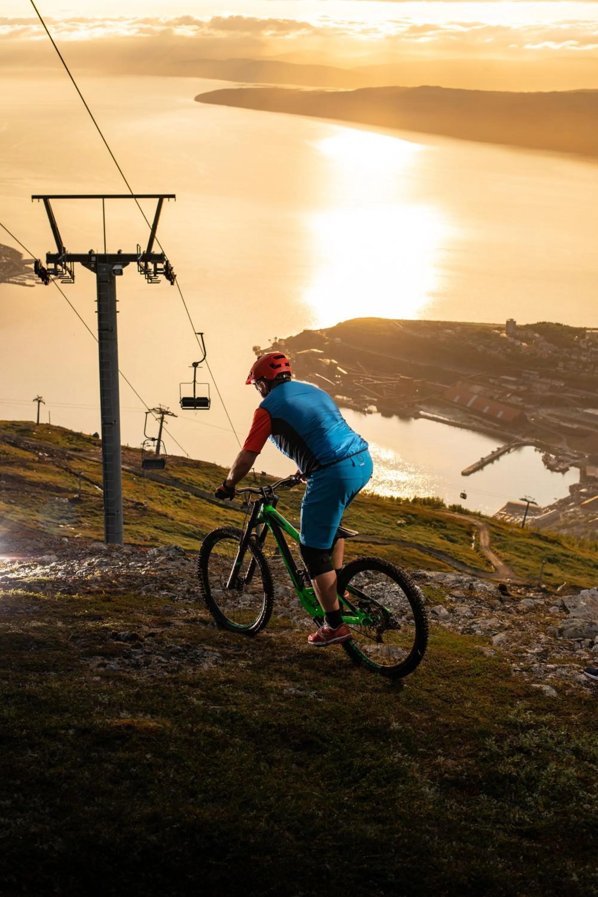 Cycling in Basecamp Narvik