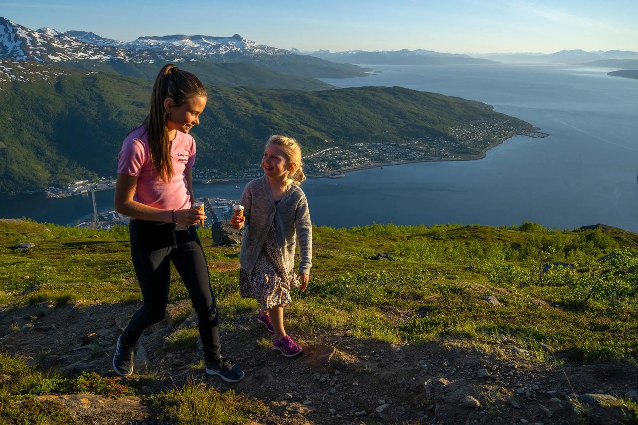 Hiking in Basecamp Narvik