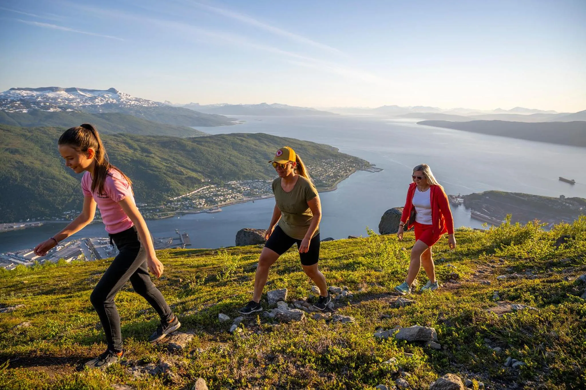 Hiking in Basecamp Narvik
