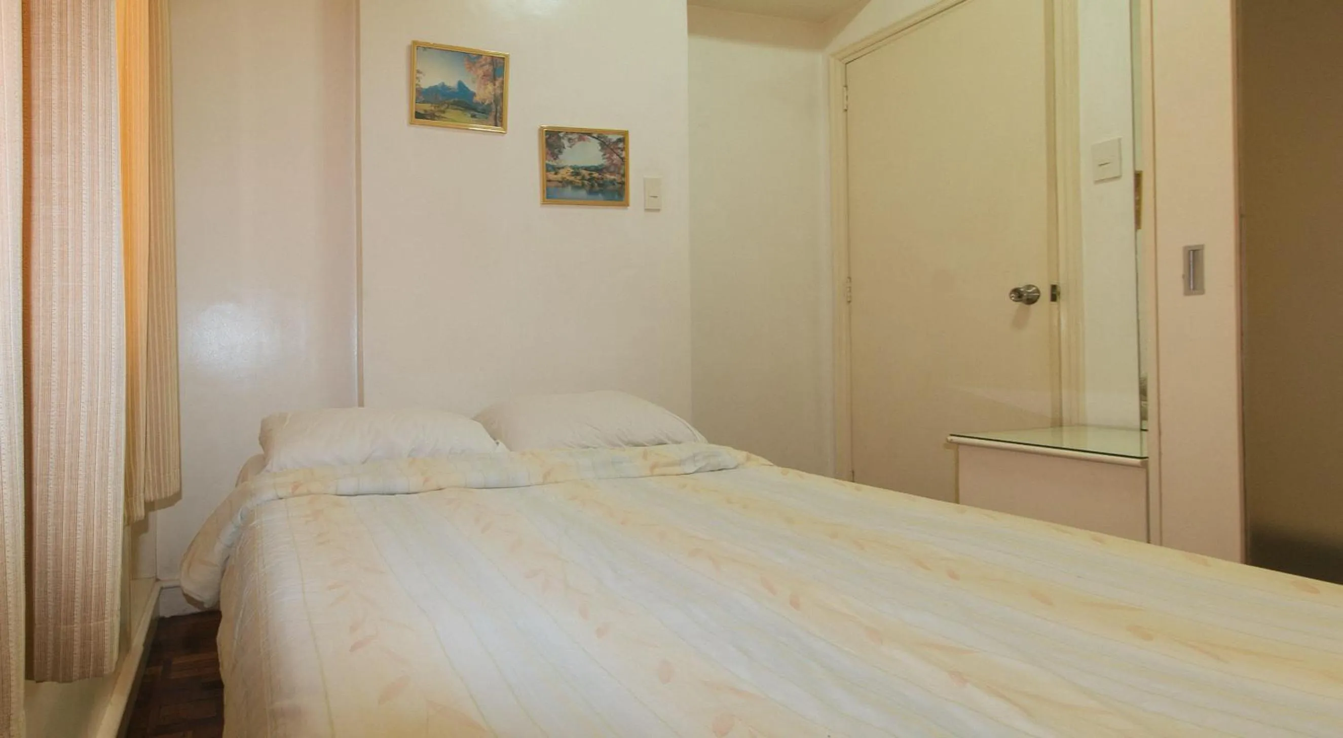 Bed in Sunette Tower Makati