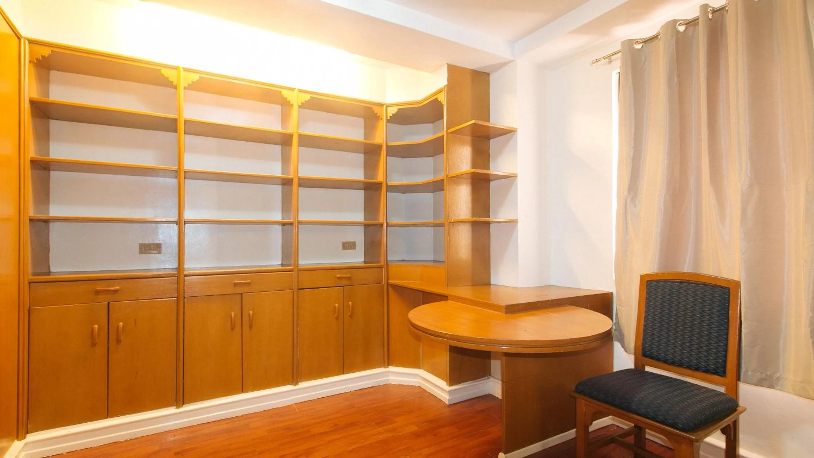 wardrobe in Sunette Tower Makati