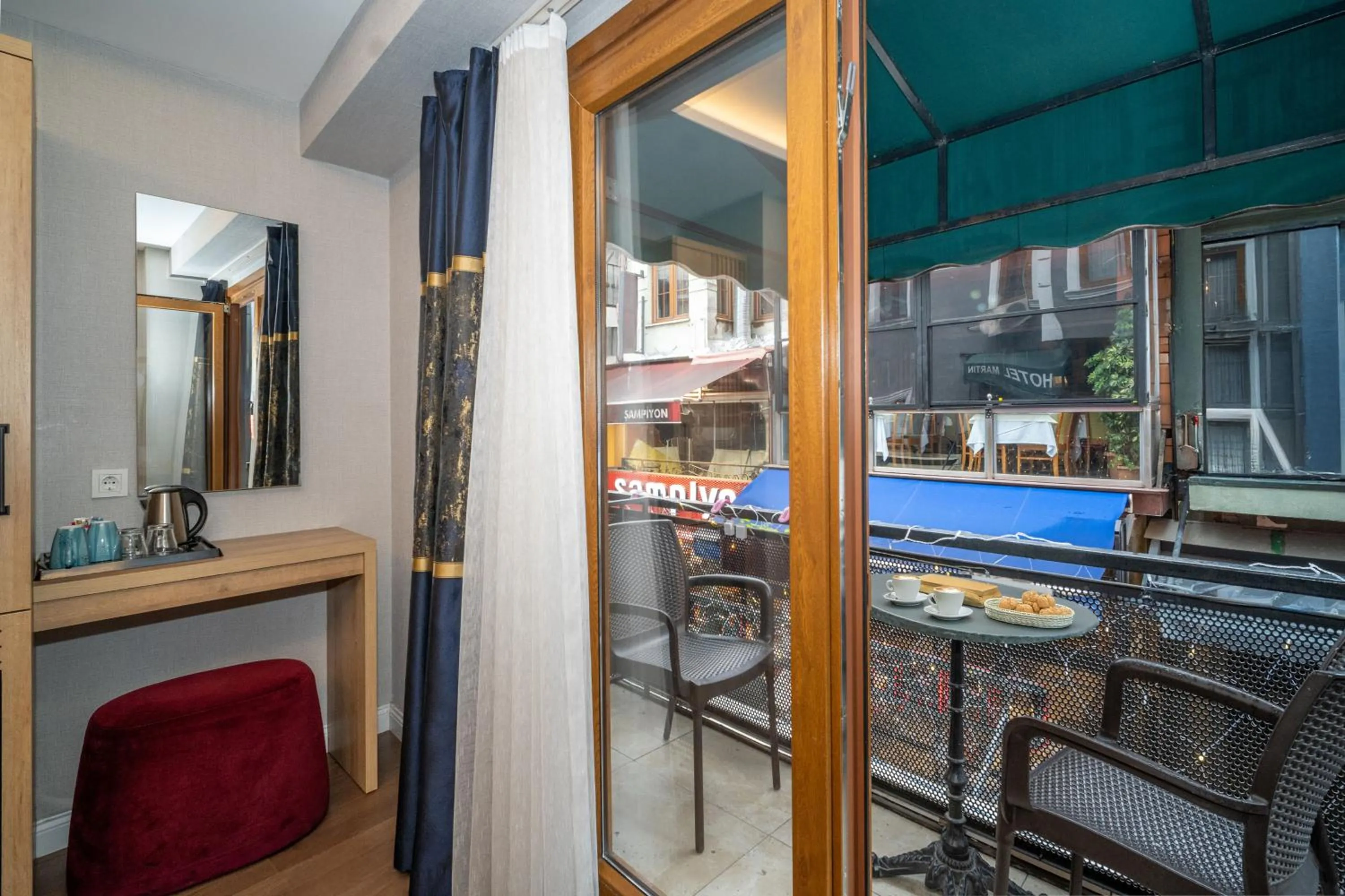 Balcony/Terrace in Hotel Martin