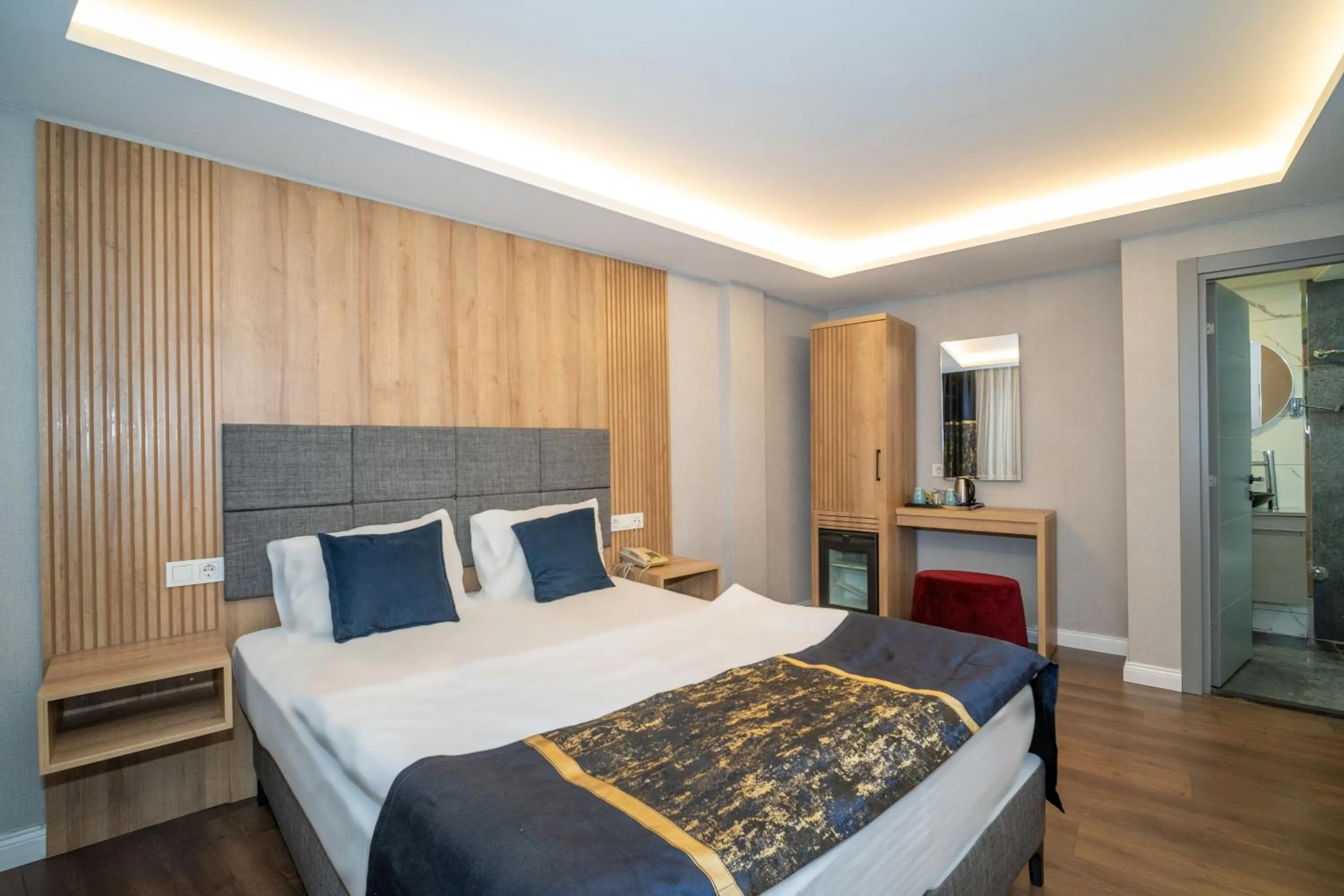 Photo of the whole room in Hotel Martin