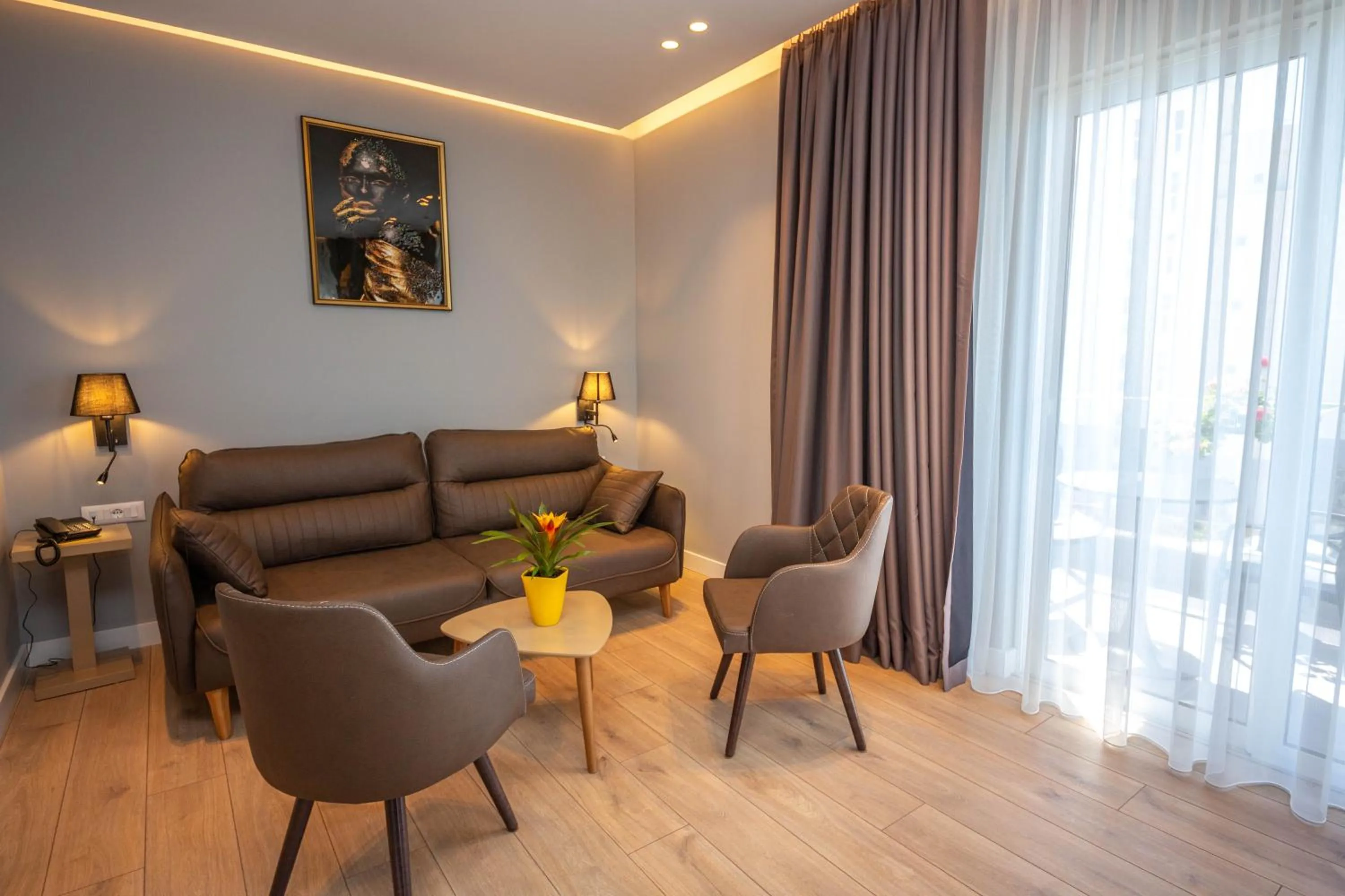 Living room in Azure Inn Hotel