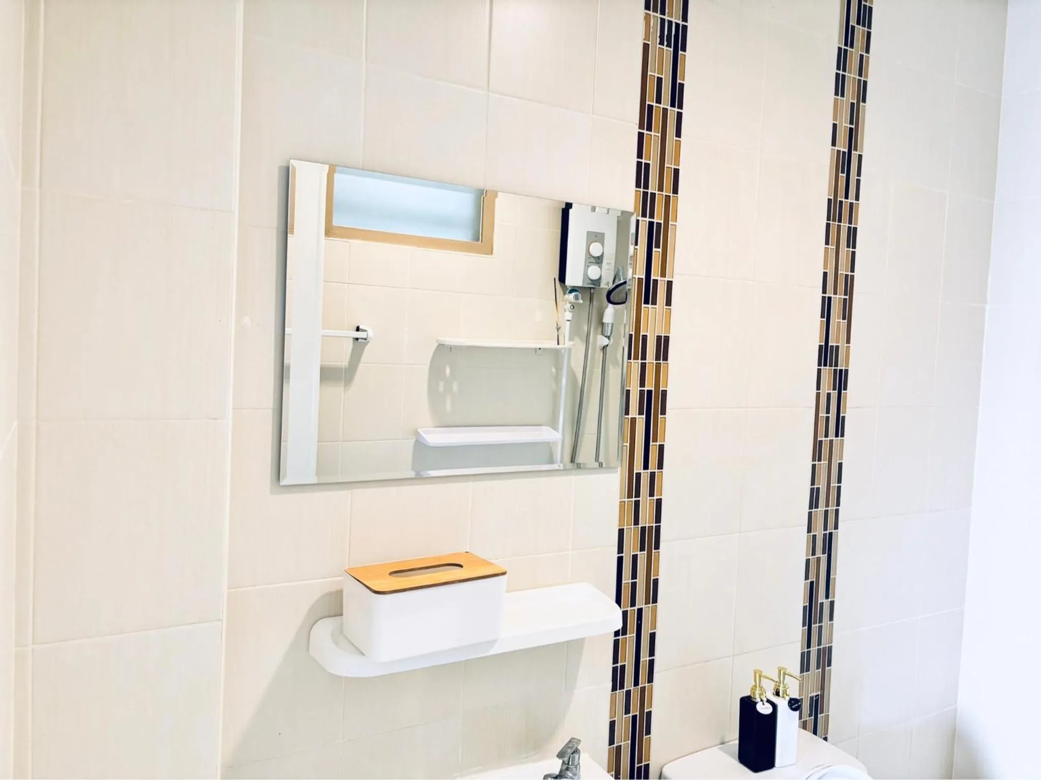 Bathroom in The Sunset Bangsaen Hotel