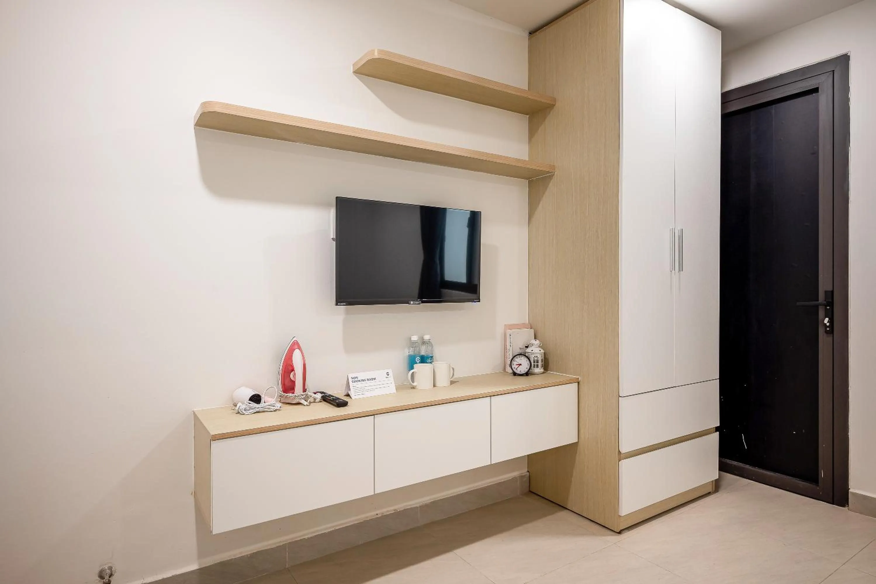 TV and multimedia in Cozrum Homes - Coraline House