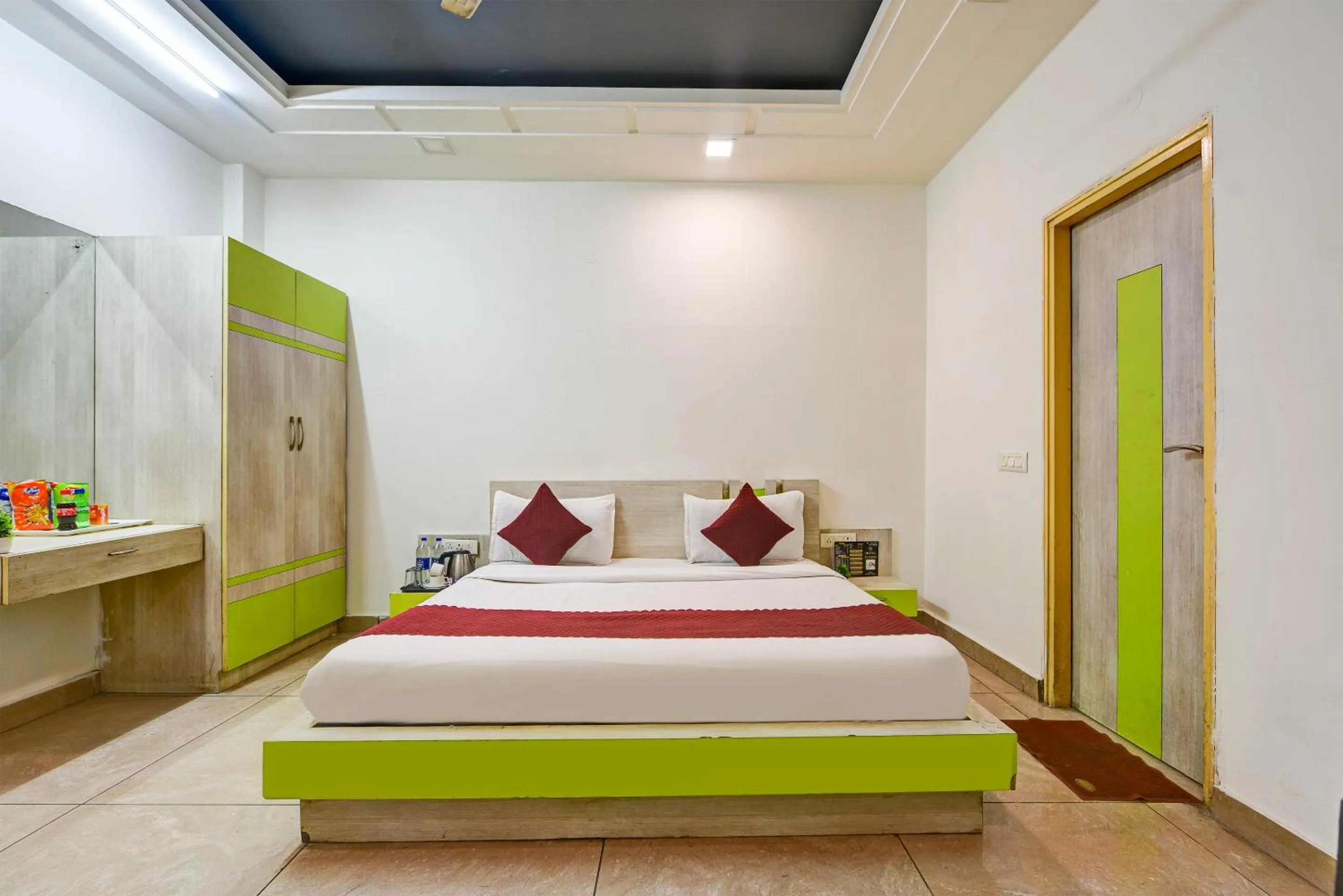 Photo of the whole room, Bed in Hotel Cladis by Quadis - Sector 15 Noida