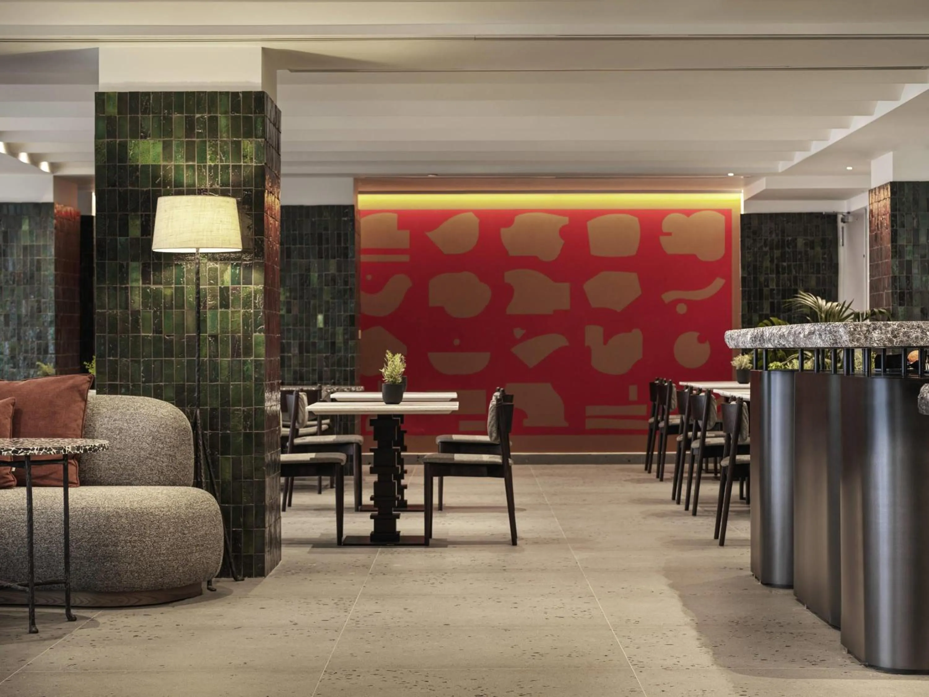 Lounge or bar in NIKO Seaside Resort MGallery