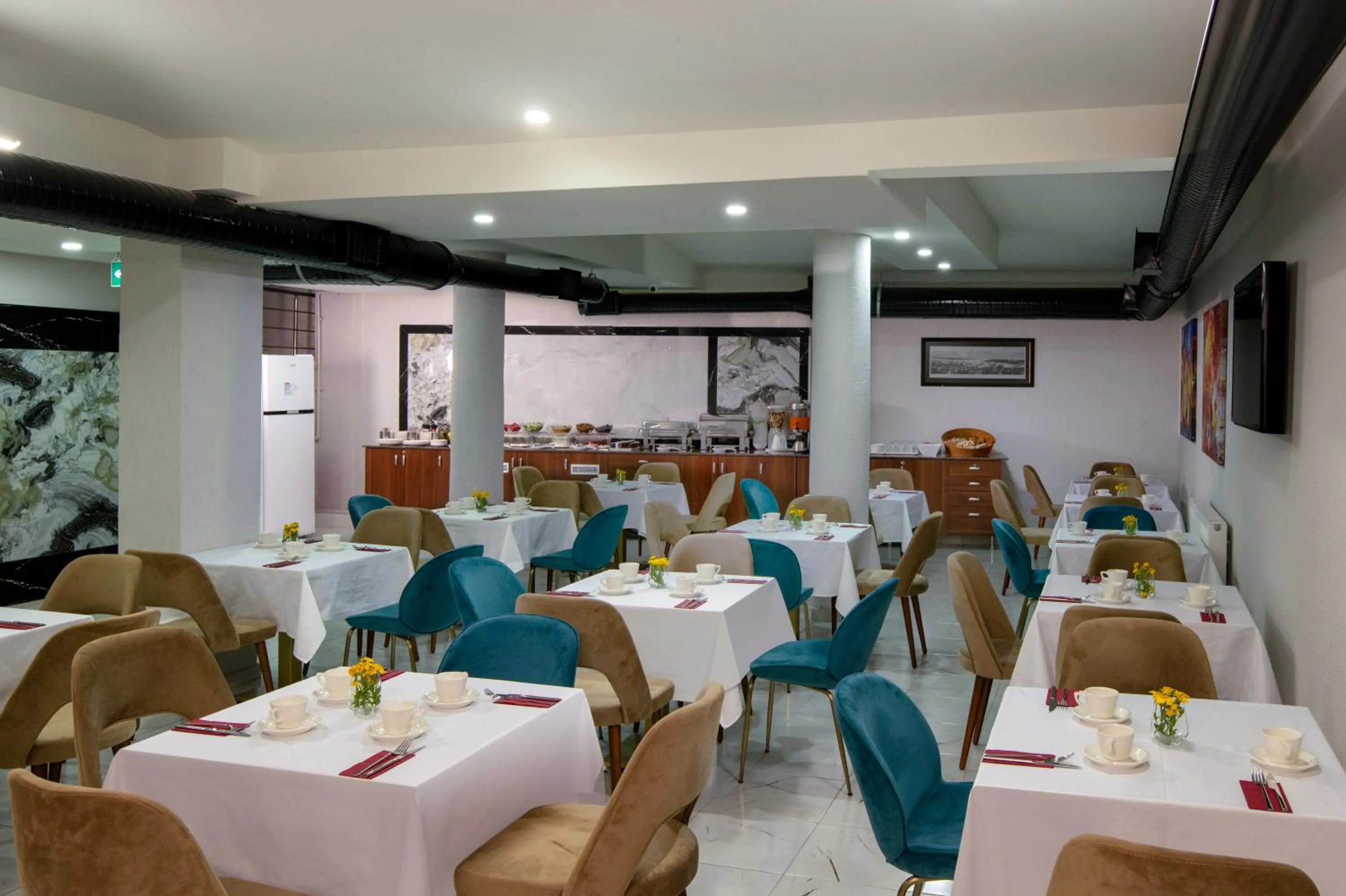 Restaurant/places to eat in İstanbul Efes Hotel