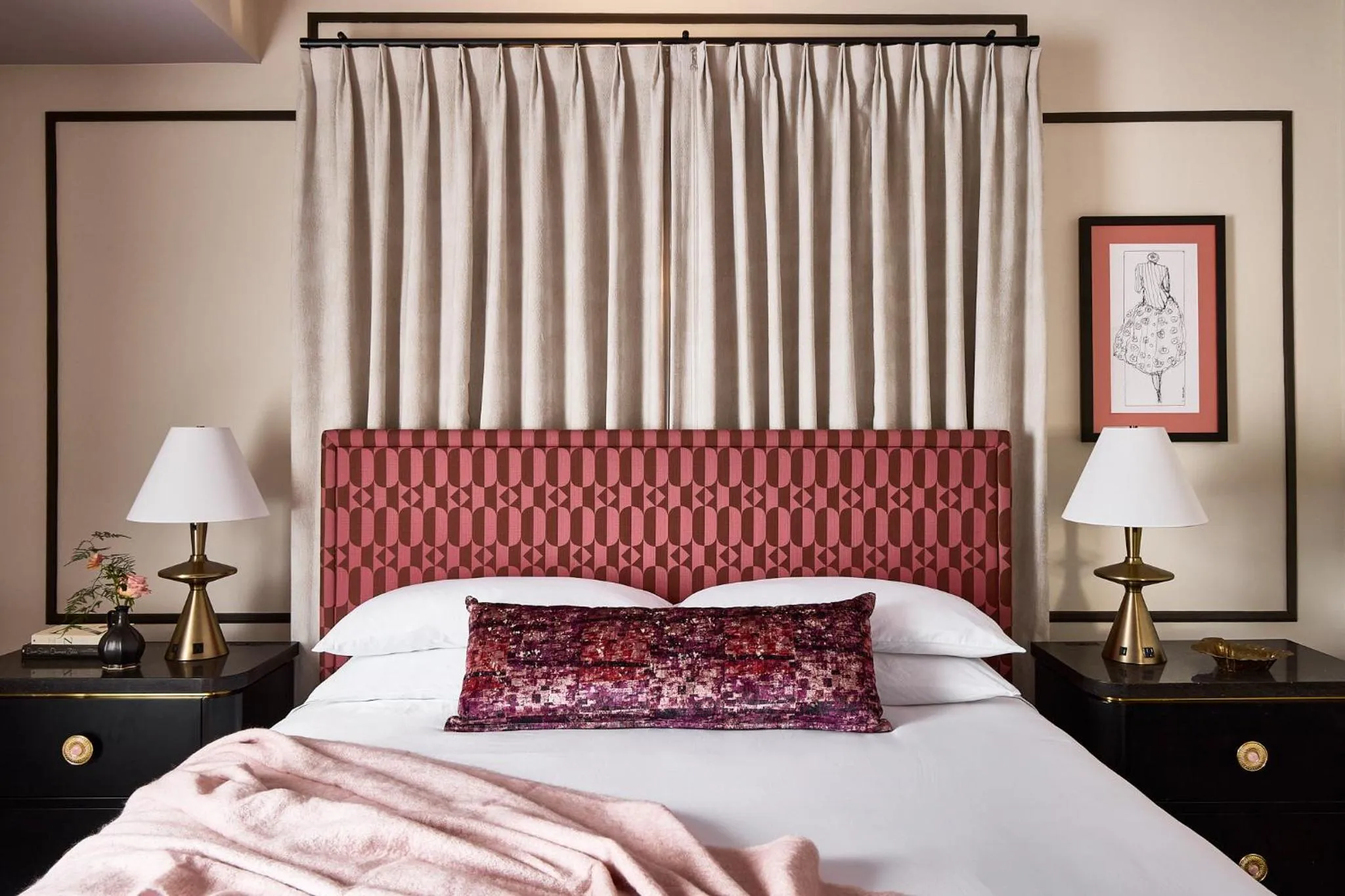 Bed in Zelda Dearest