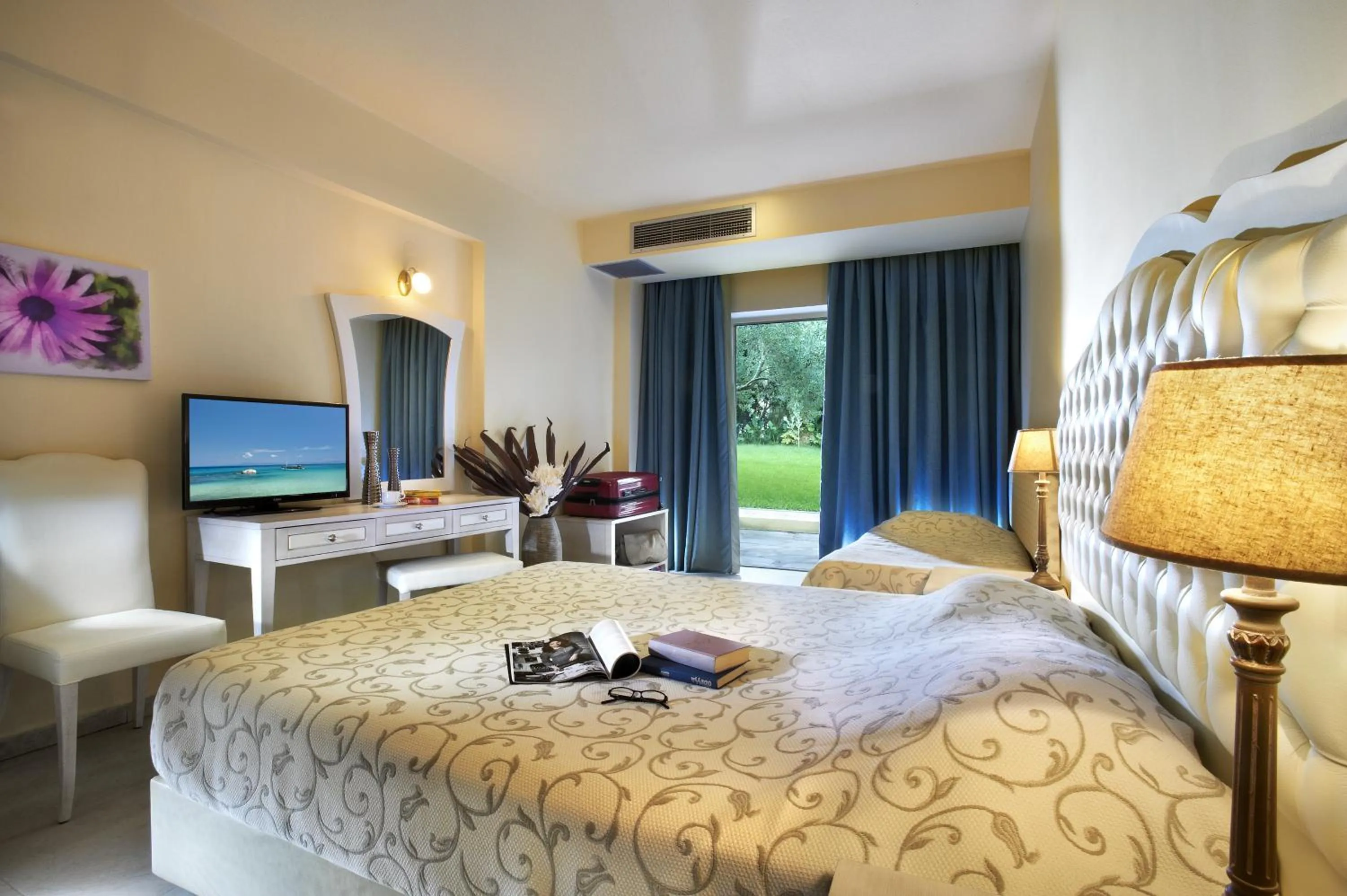 Photo of the whole room, Bed in Portes Beach Hotel