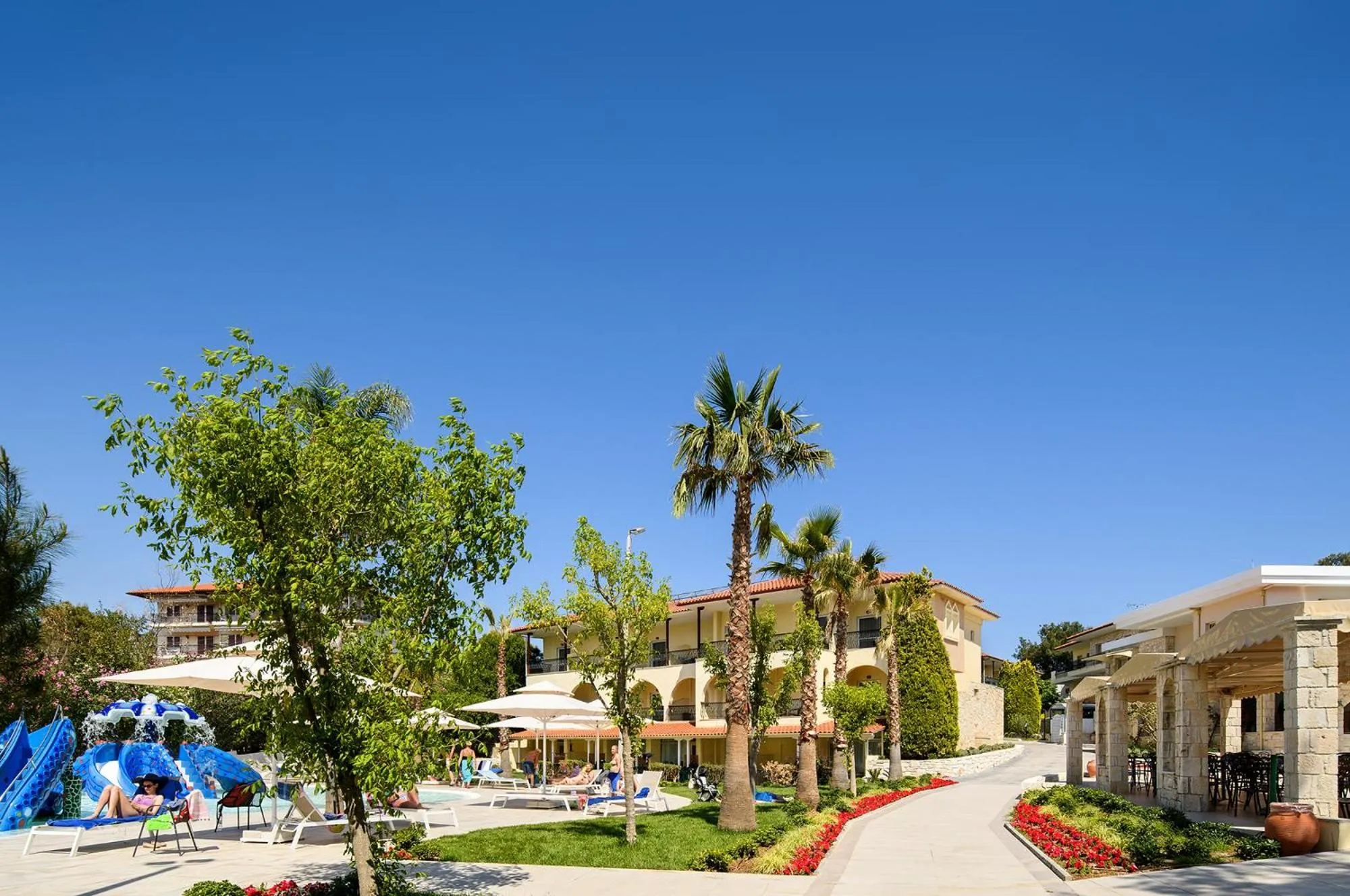 Garden in Portes Beach Hotel