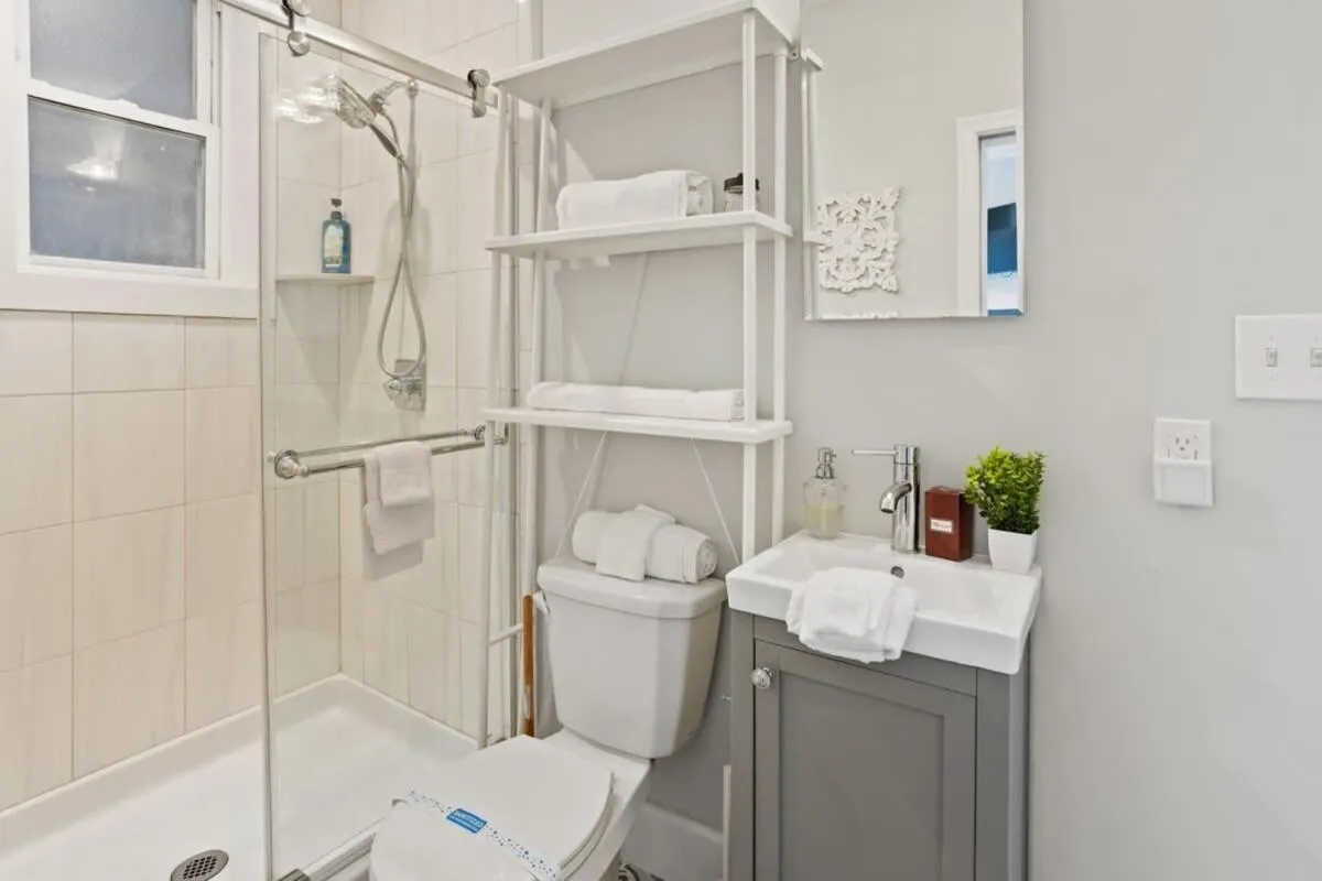 Luxurious 8BR Beach Duplex w Ocean Views