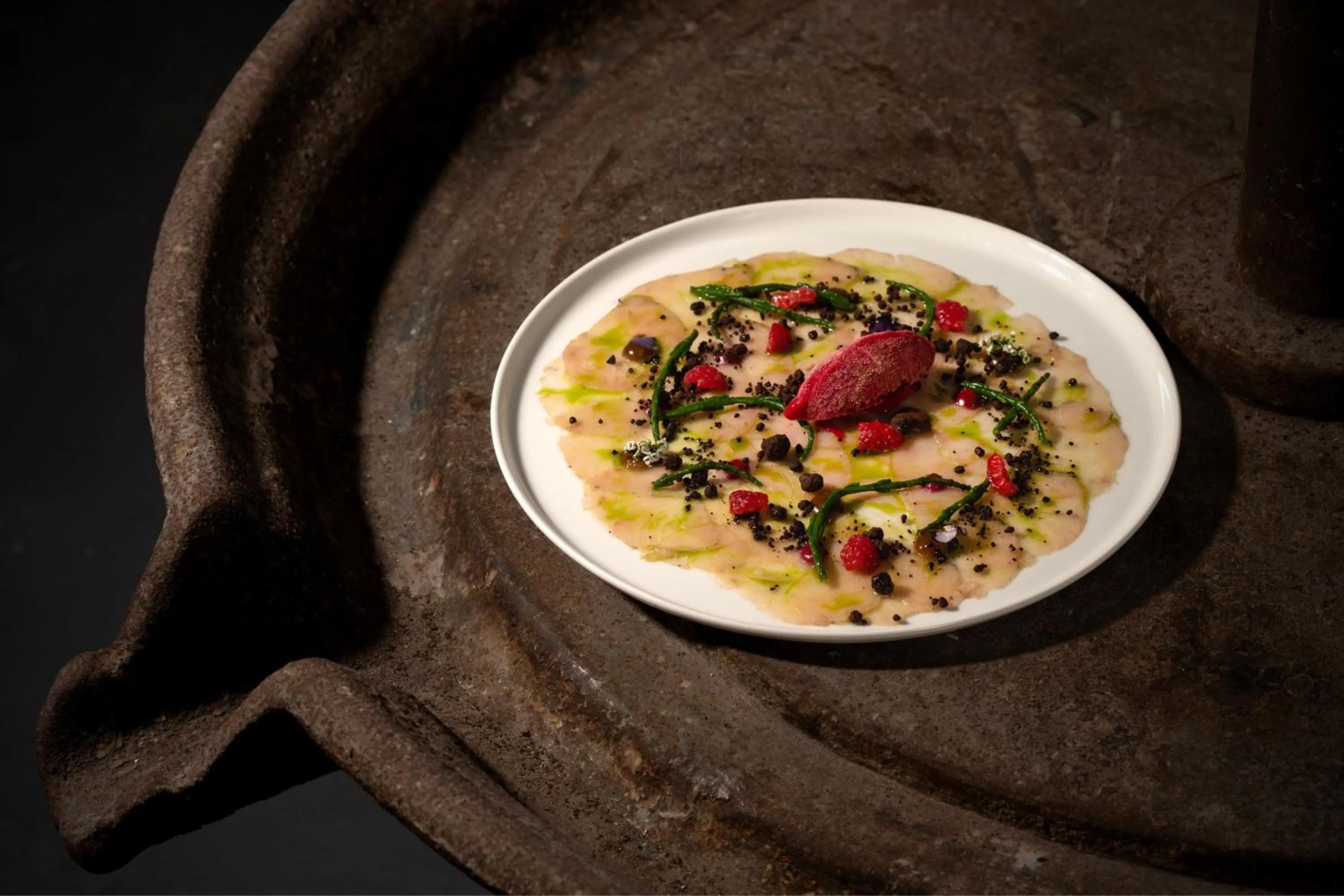 Restaurant/places to eat in Vedema, a Luxury Collection Resort, Santorini