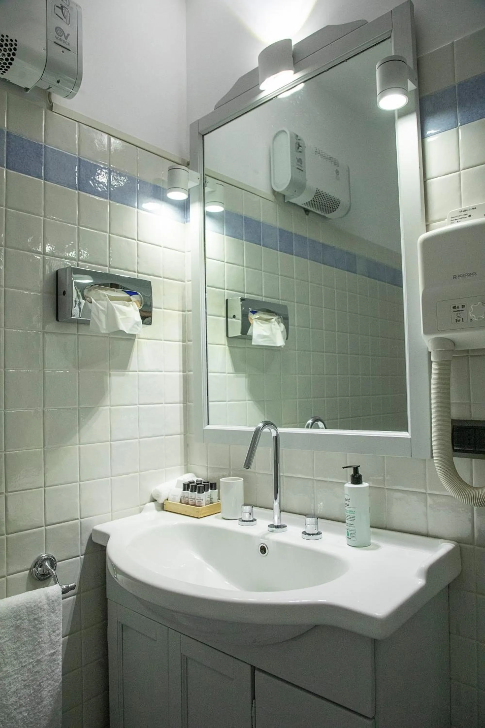 Bathroom in Locanda agli Amici