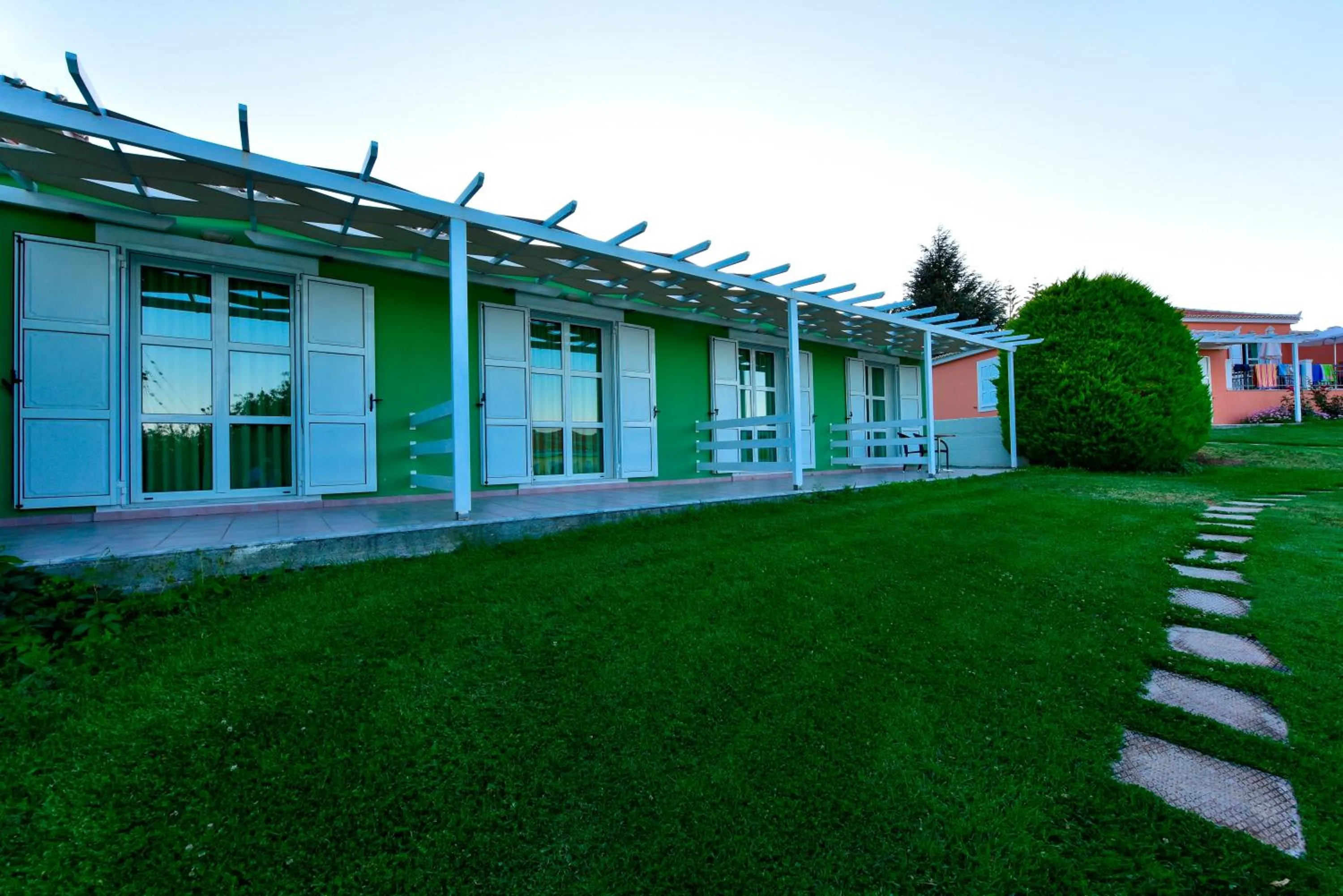 Facade/entrance in Arion Hotel