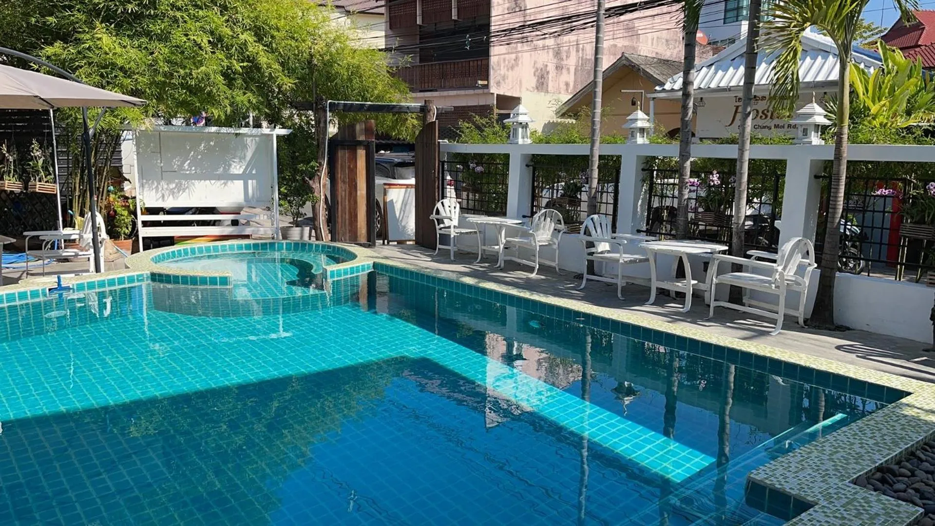 Pool view in Mesa Garden Villa