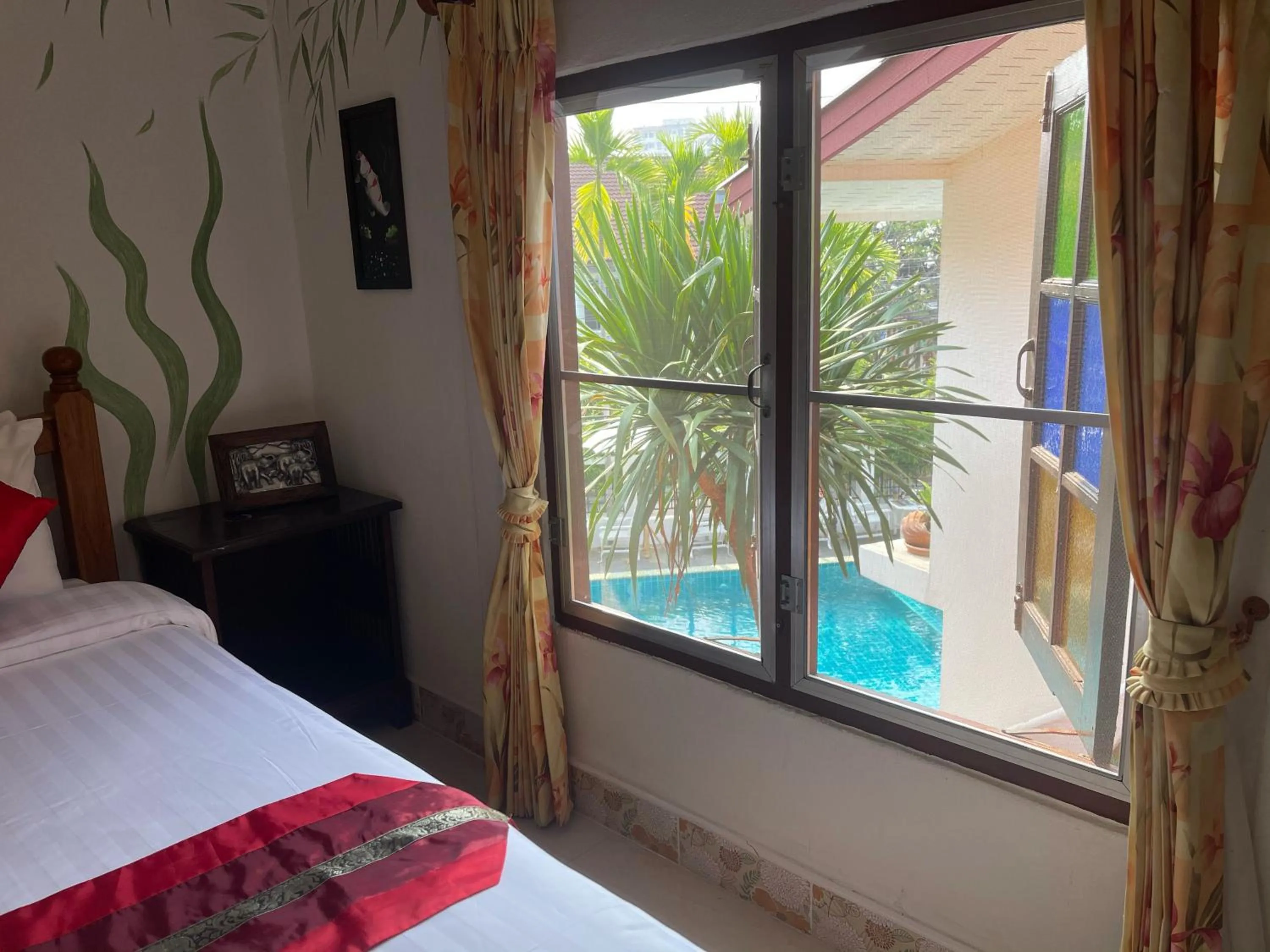 Photo of the whole room, Bed in Mesa Garden Villa