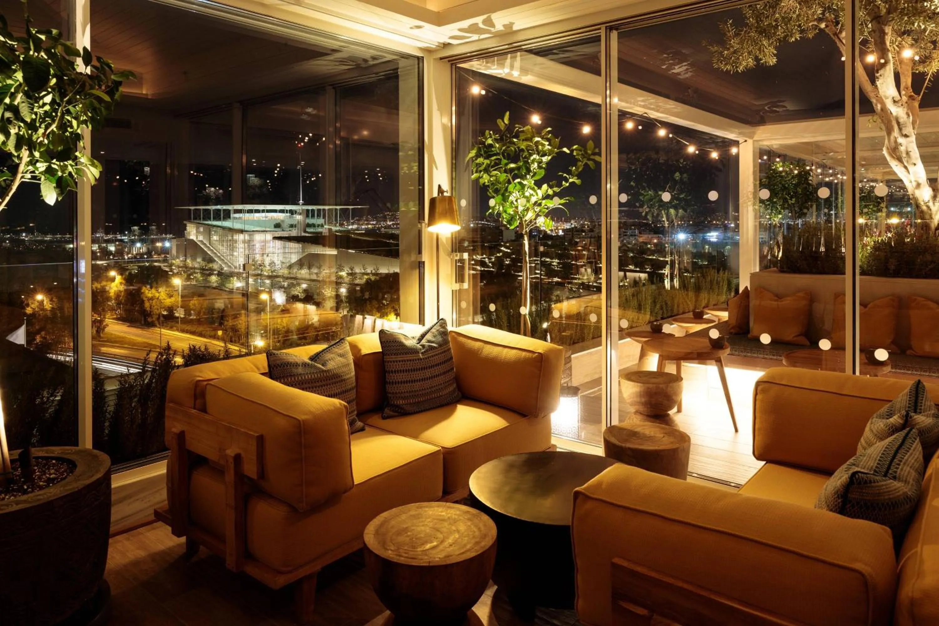 Lounge or bar in Athens Marriott Hotel