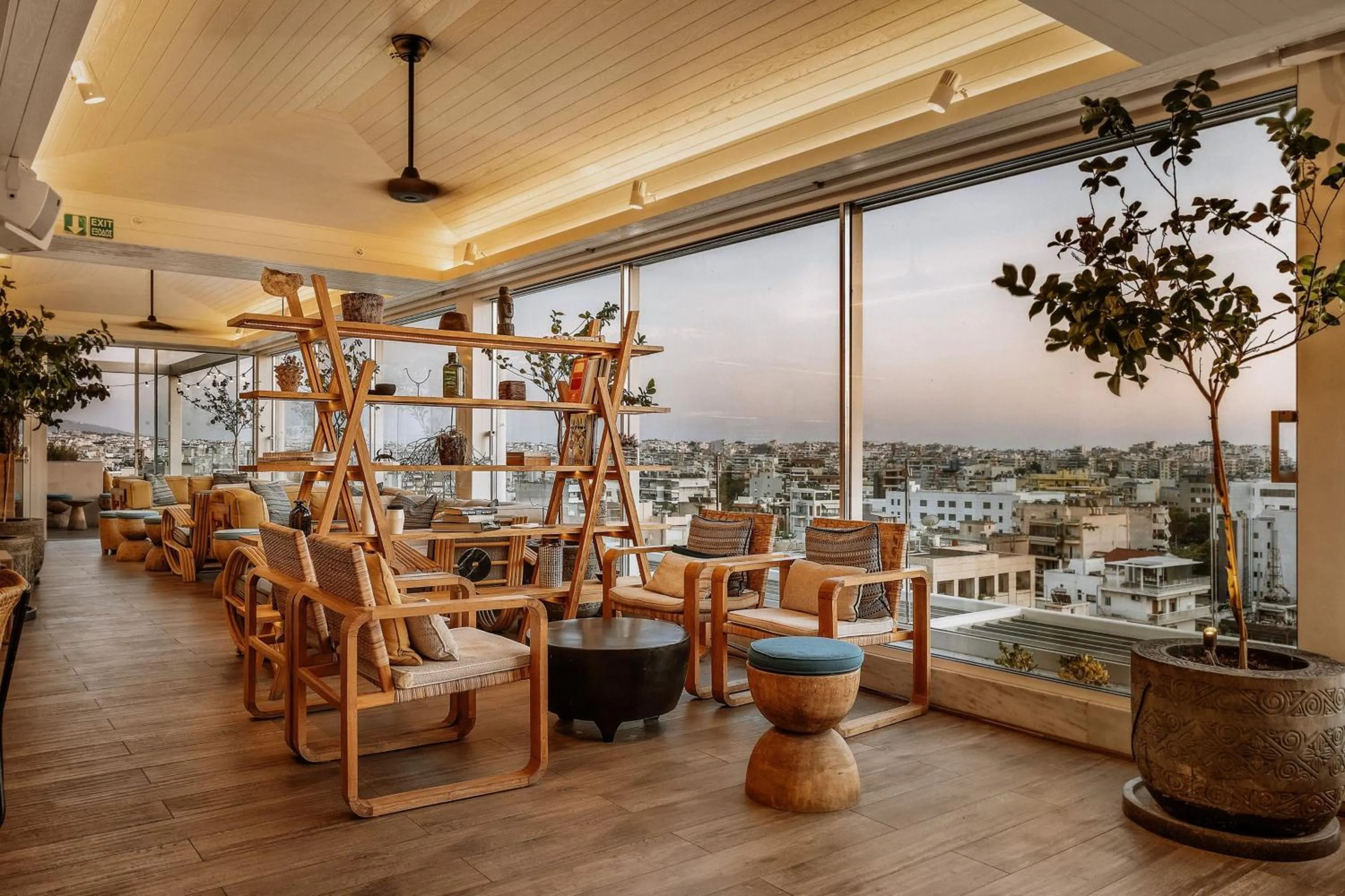 Restaurant/places to eat in Athens Marriott Hotel