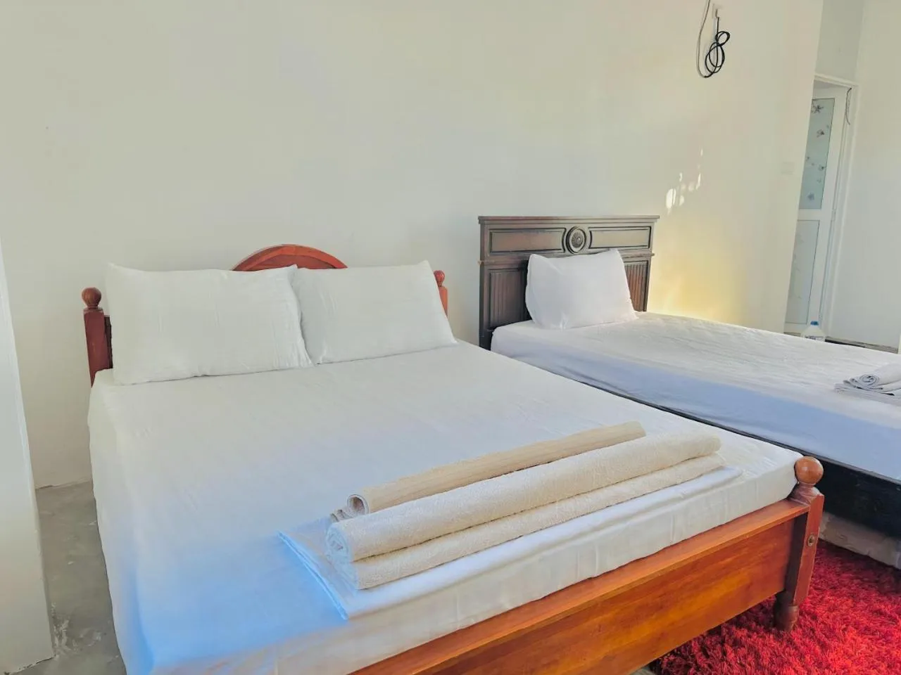 Bedroom, Bed in Sea Breeze Guest House Negombo