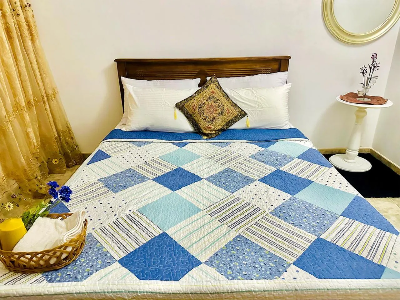 Bed in Sea Breeze Guest House Negombo