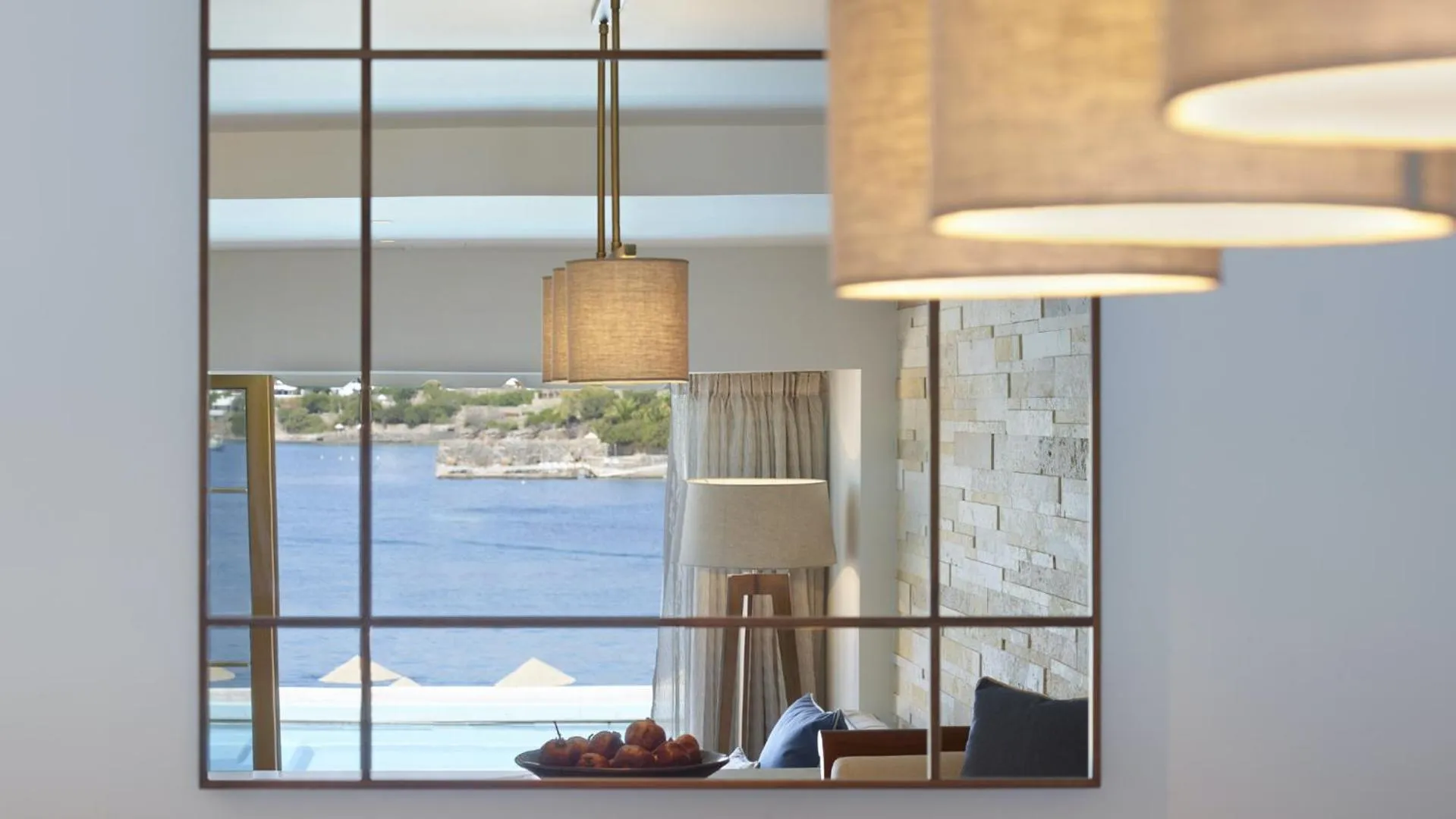 Living room in Elounda Peninsula Luxury Resort, Six Senses Spa