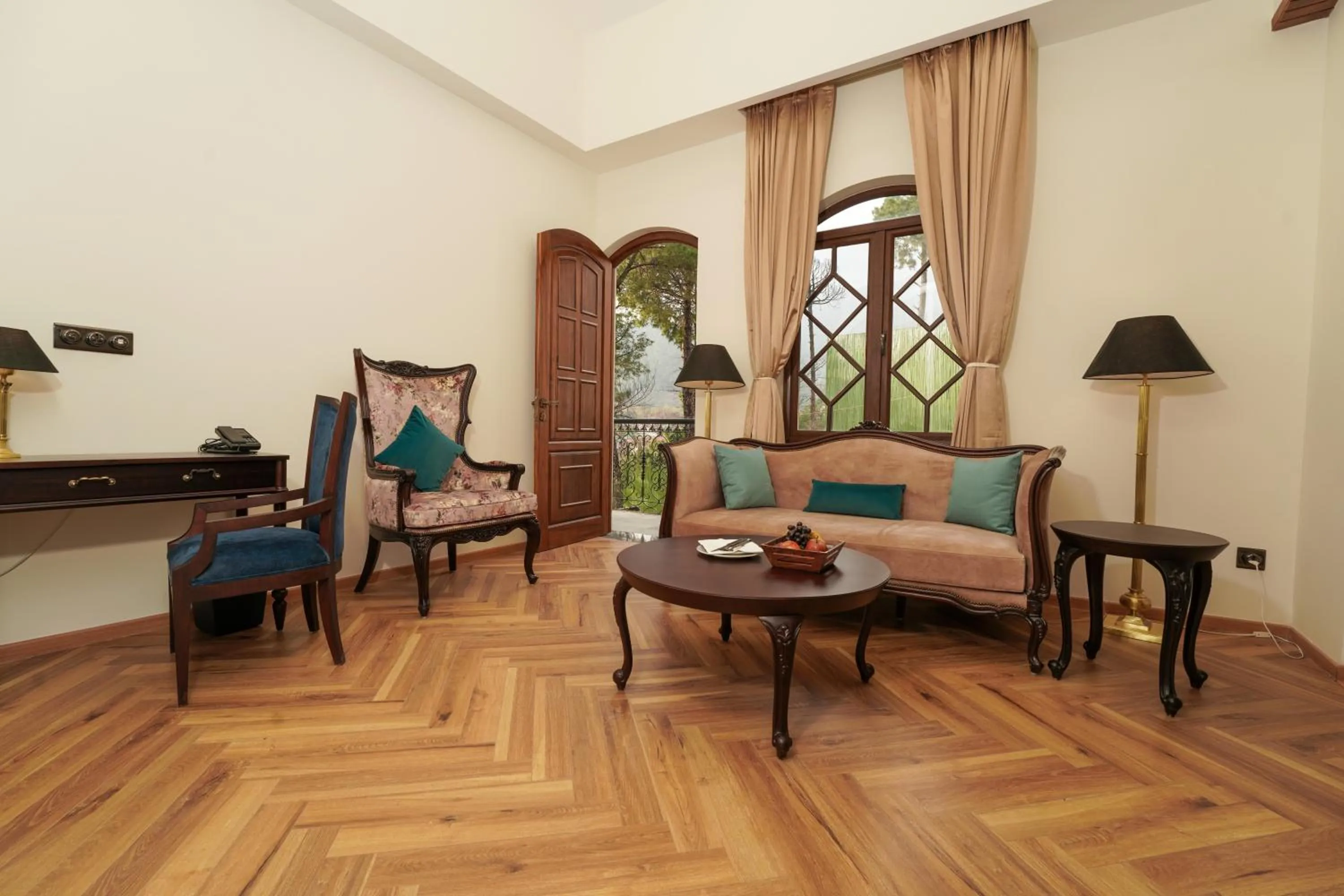 Living room in Infinitea Dakbunglow Palampur