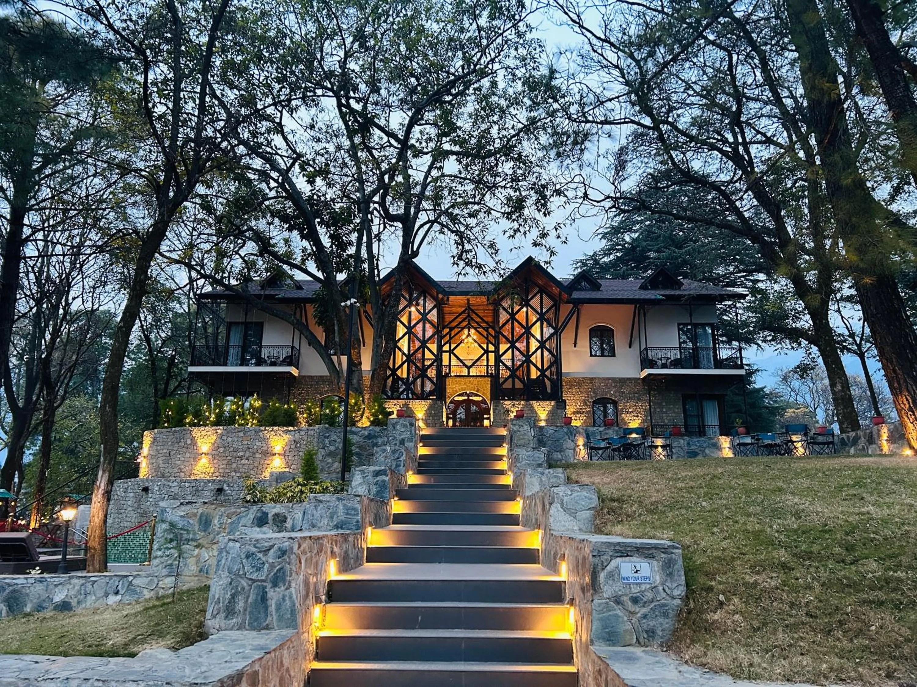 Infinitea Dakbunglow Palampur