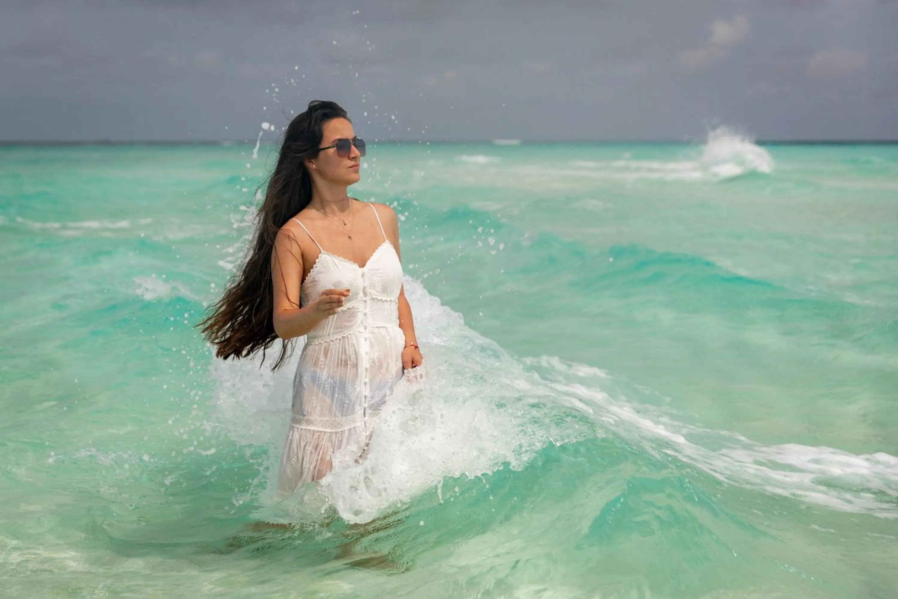 Guests in Dhonfulhafi Beach View