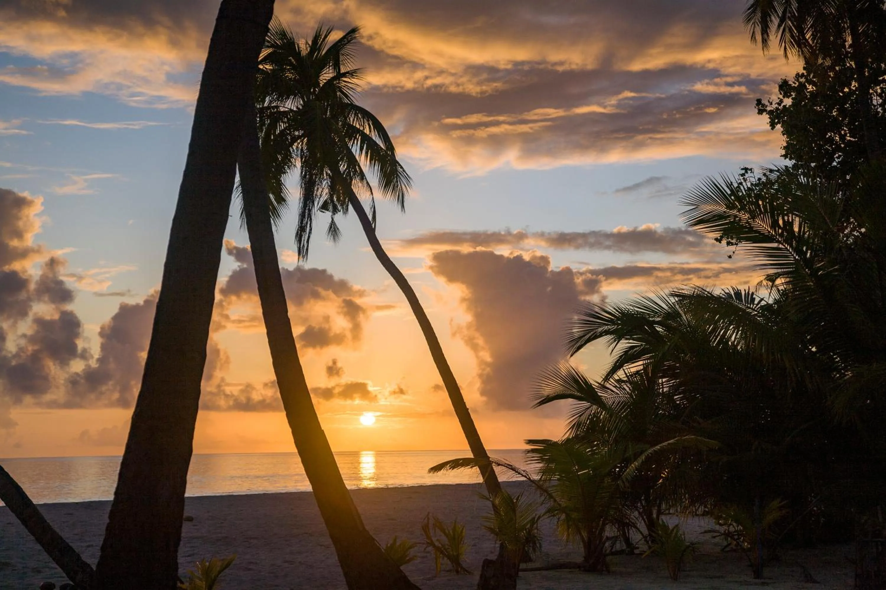 Natural landscape in Dhonfulhafi Beach View