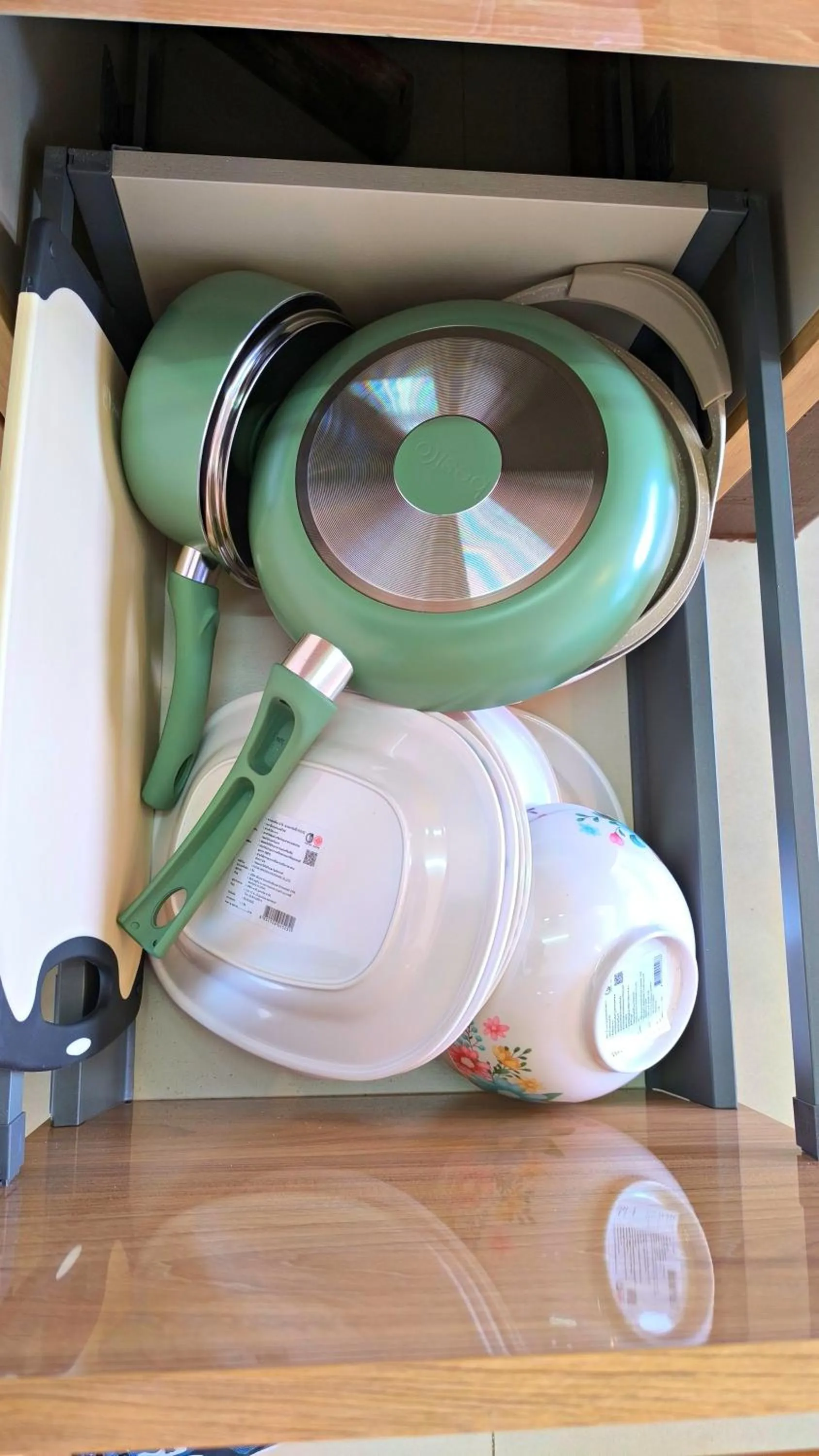 Kitchen or kitchenette in Southern Comfort Patong