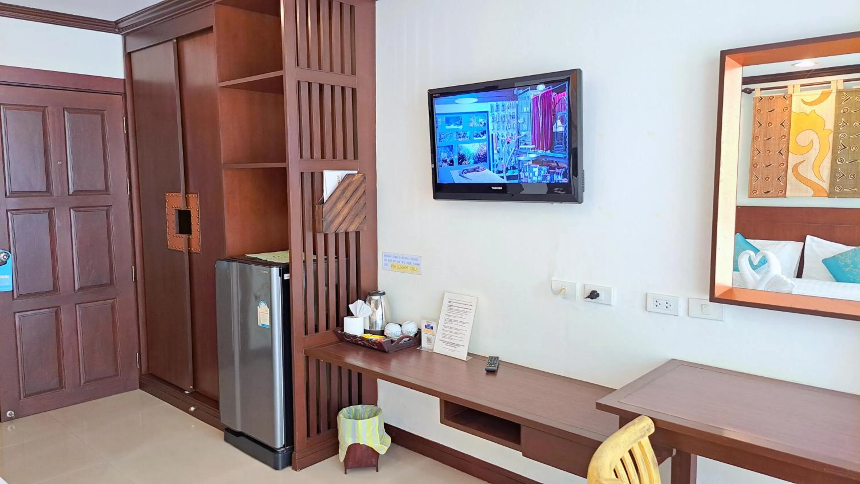 TV and multimedia in Southern Comfort Patong