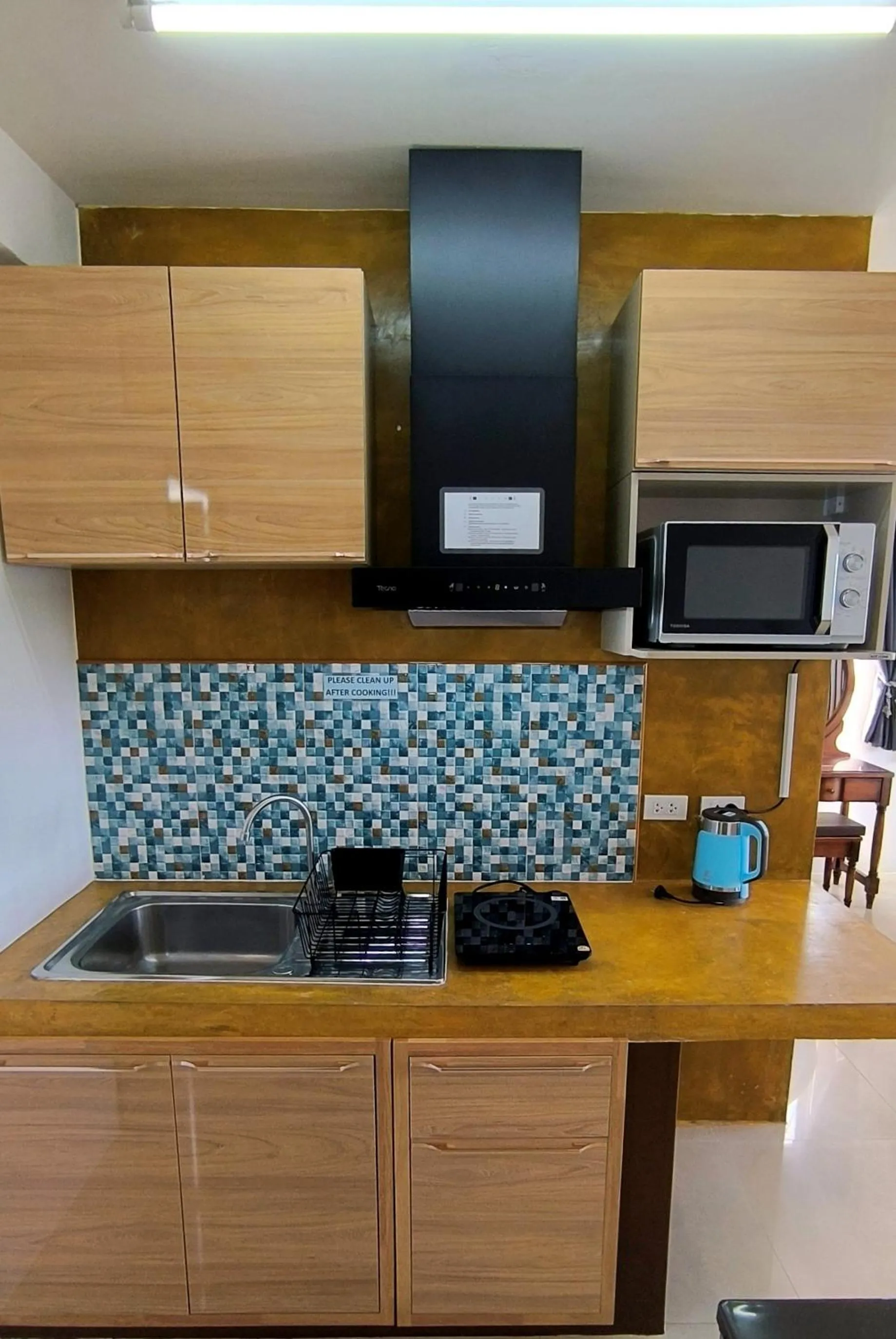 Kitchen or kitchenette in Southern Comfort Patong