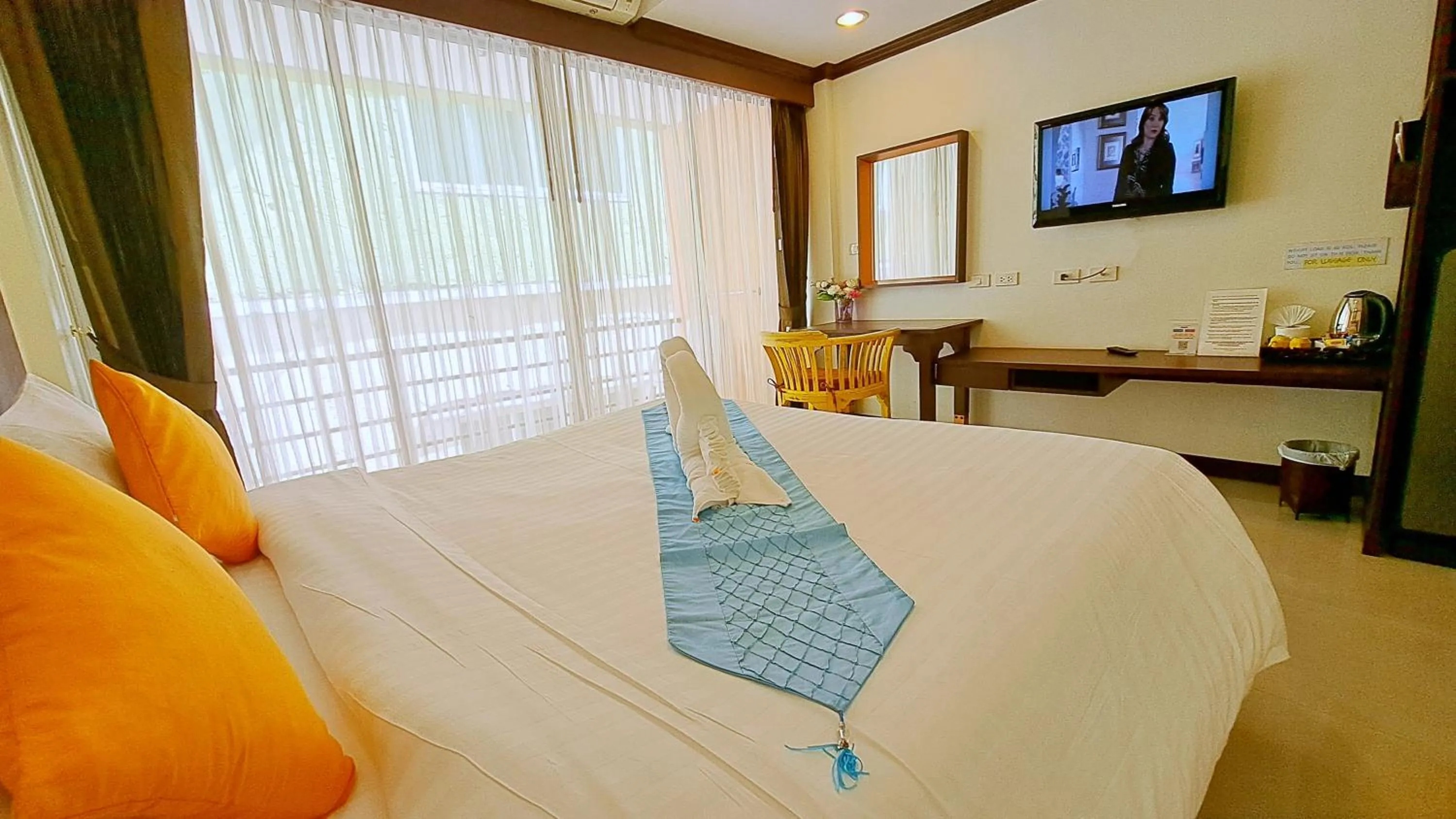 Bed in Southern Comfort Patong