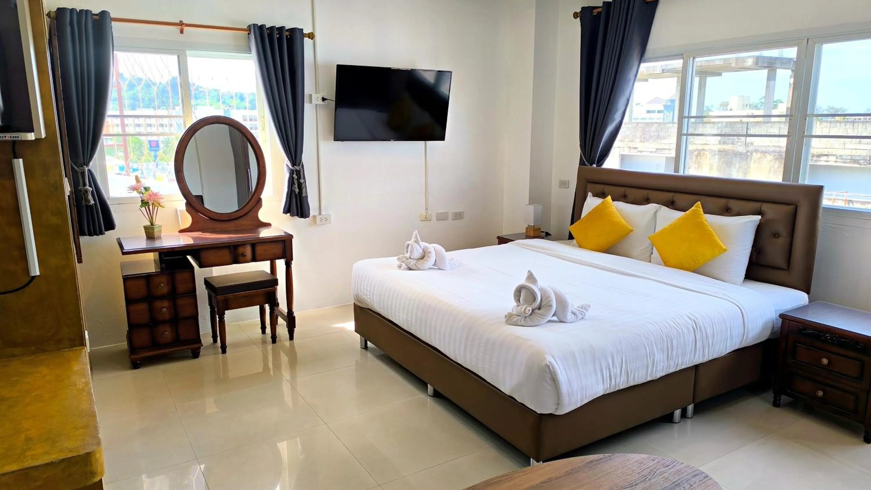 TV and multimedia, Bed in Southern Comfort Patong