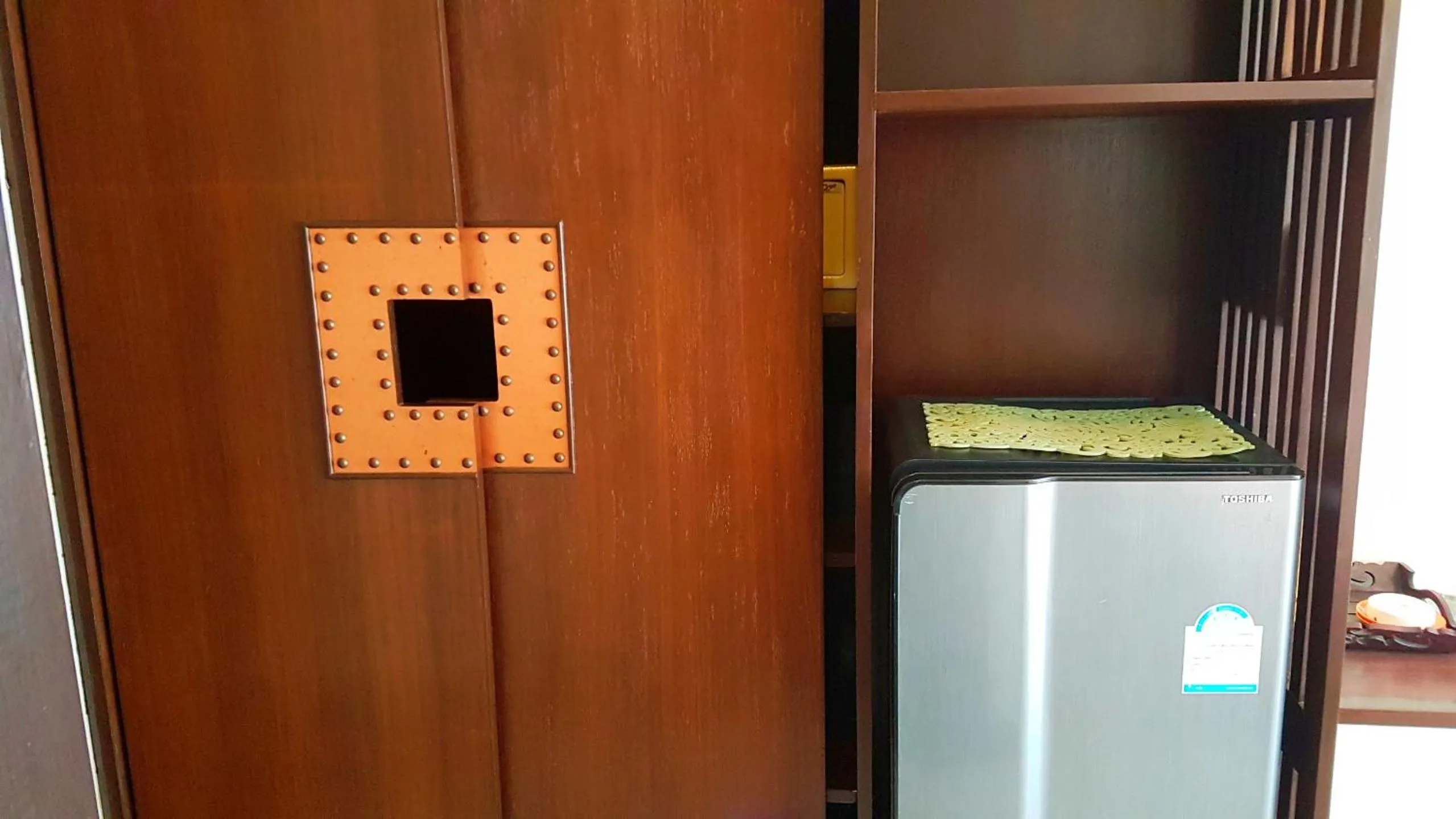 wardrobe in Southern Comfort Patong