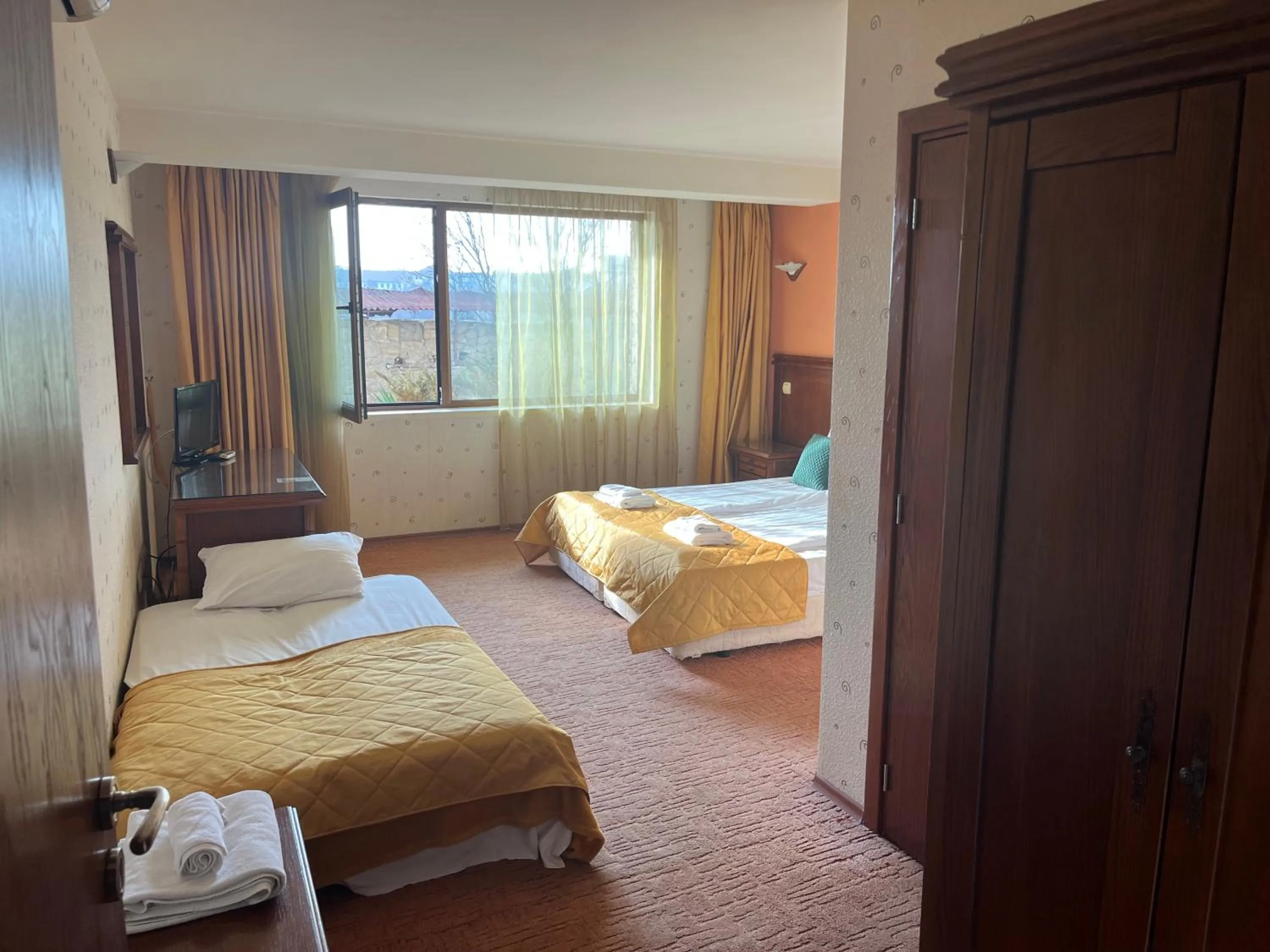 Bed in HOTEL BOLYARI