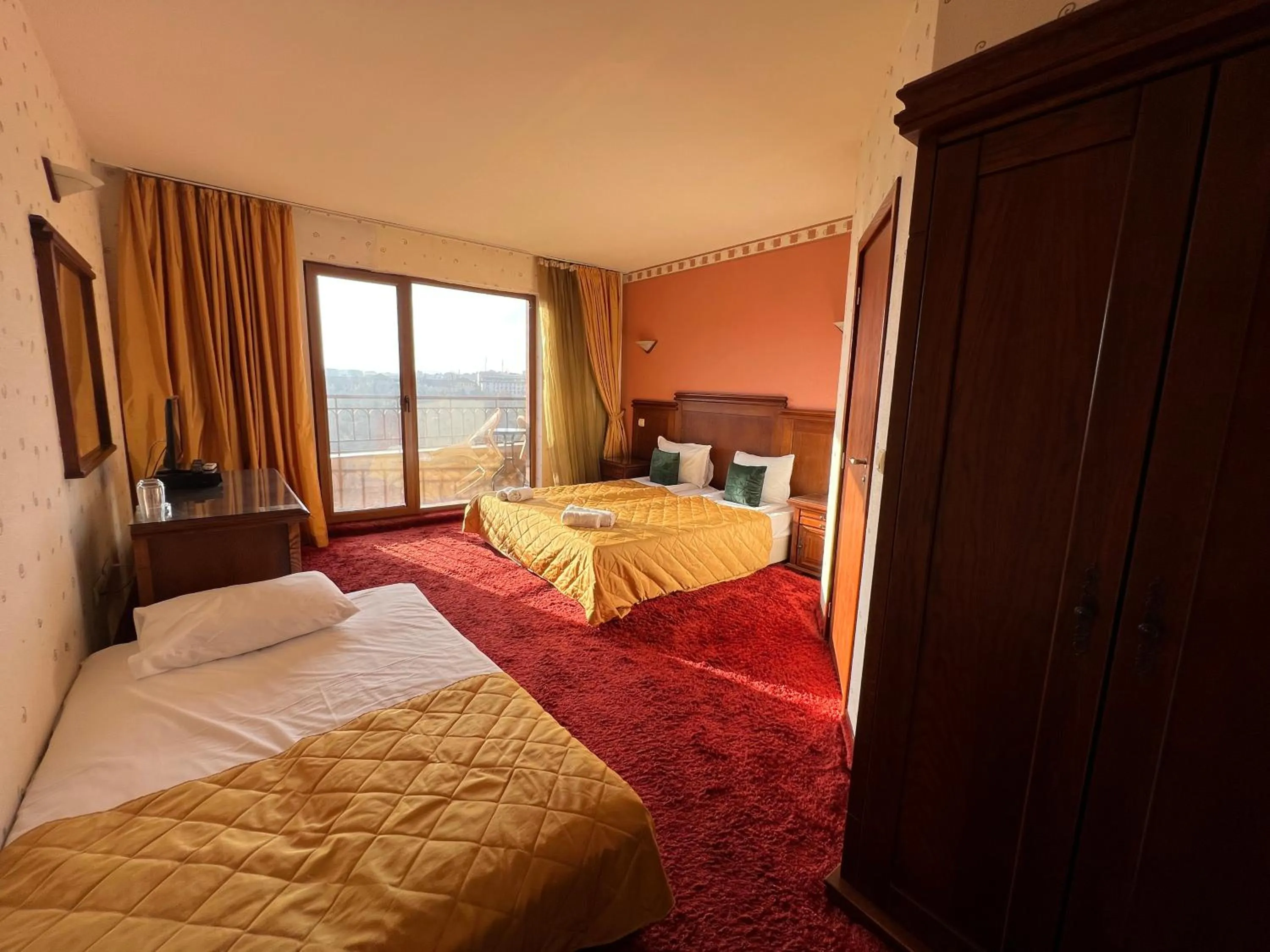 Bed in HOTEL BOLYARI