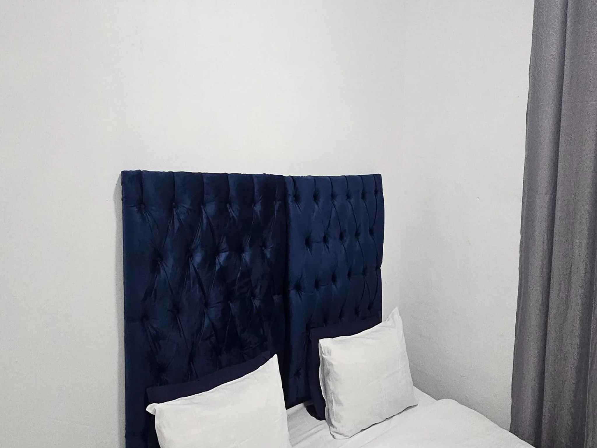 Bed in Goshen Lodge Fitzroy