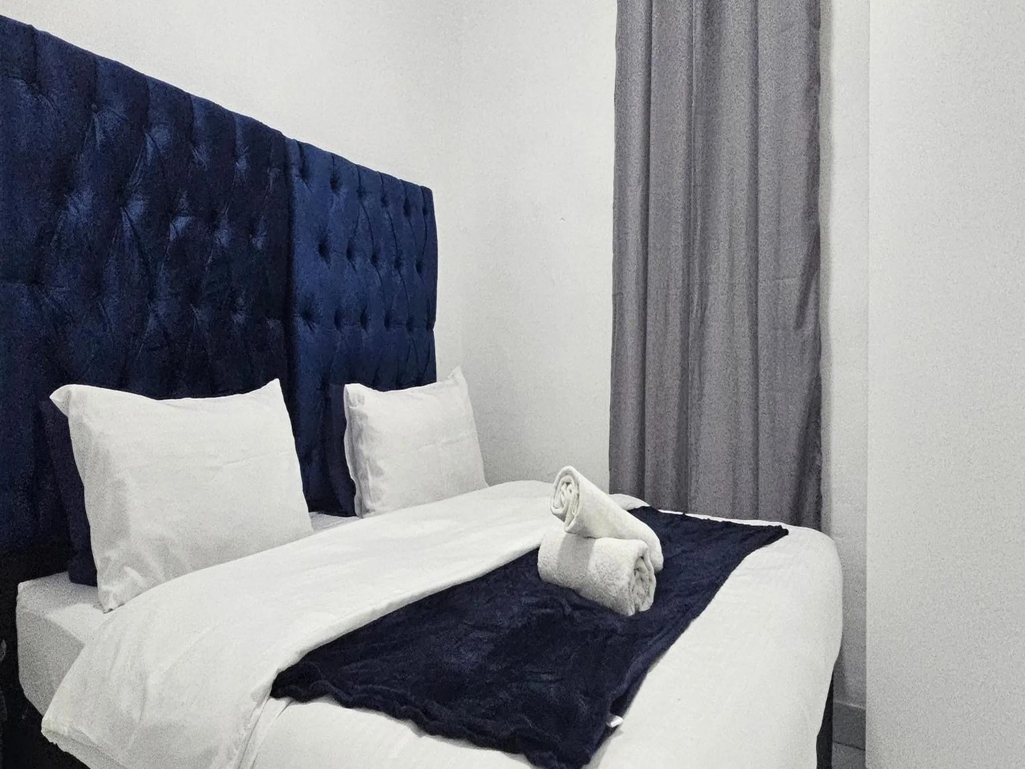 Bed in Goshen Lodge Fitzroy