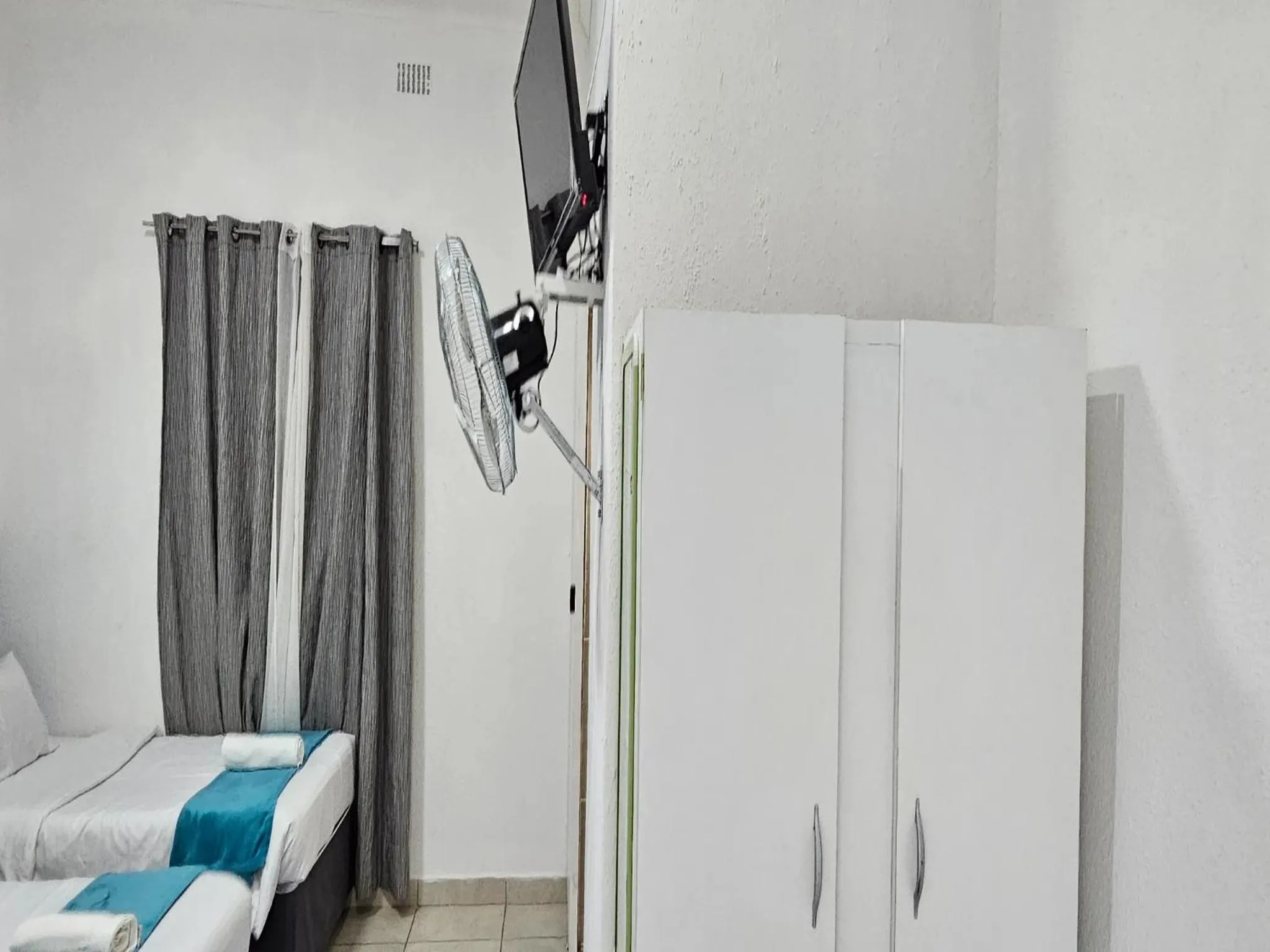 Bed in Goshen Lodge Fitzroy