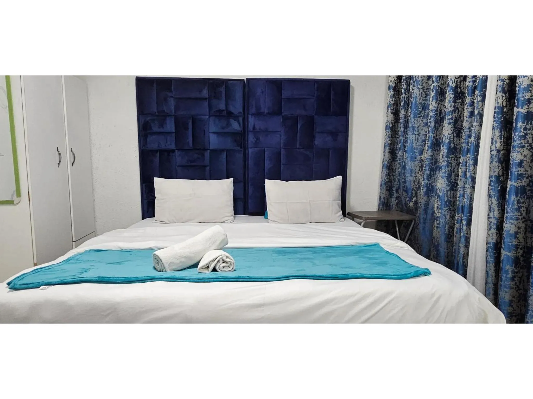 Bed in Goshen Lodge Fitzroy