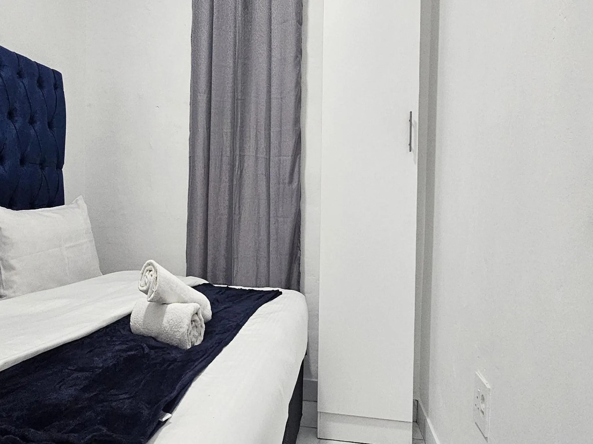 Bed in Goshen Lodge Fitzroy