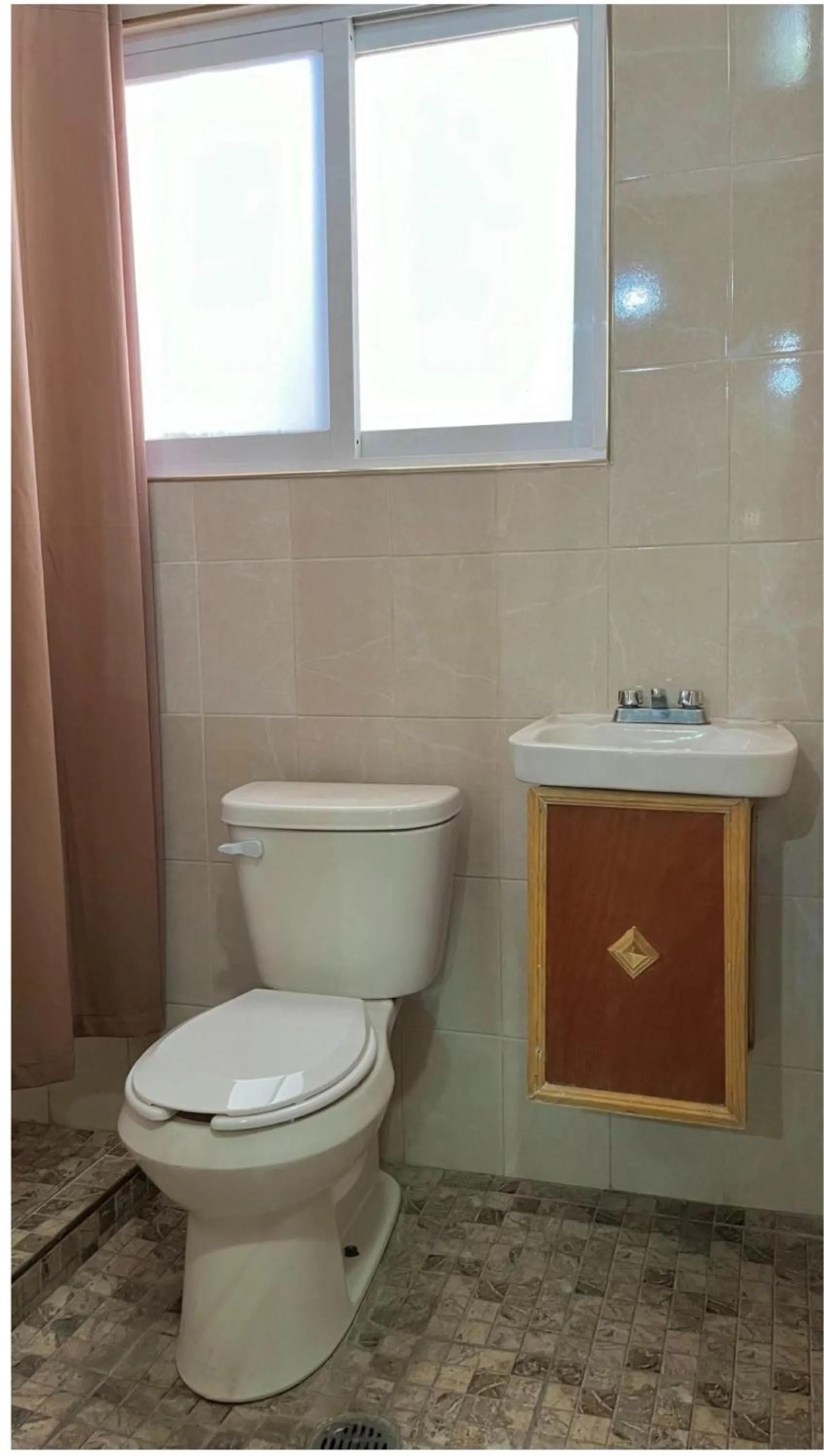 Bathroom in OYO Hotel Museo Carnaval