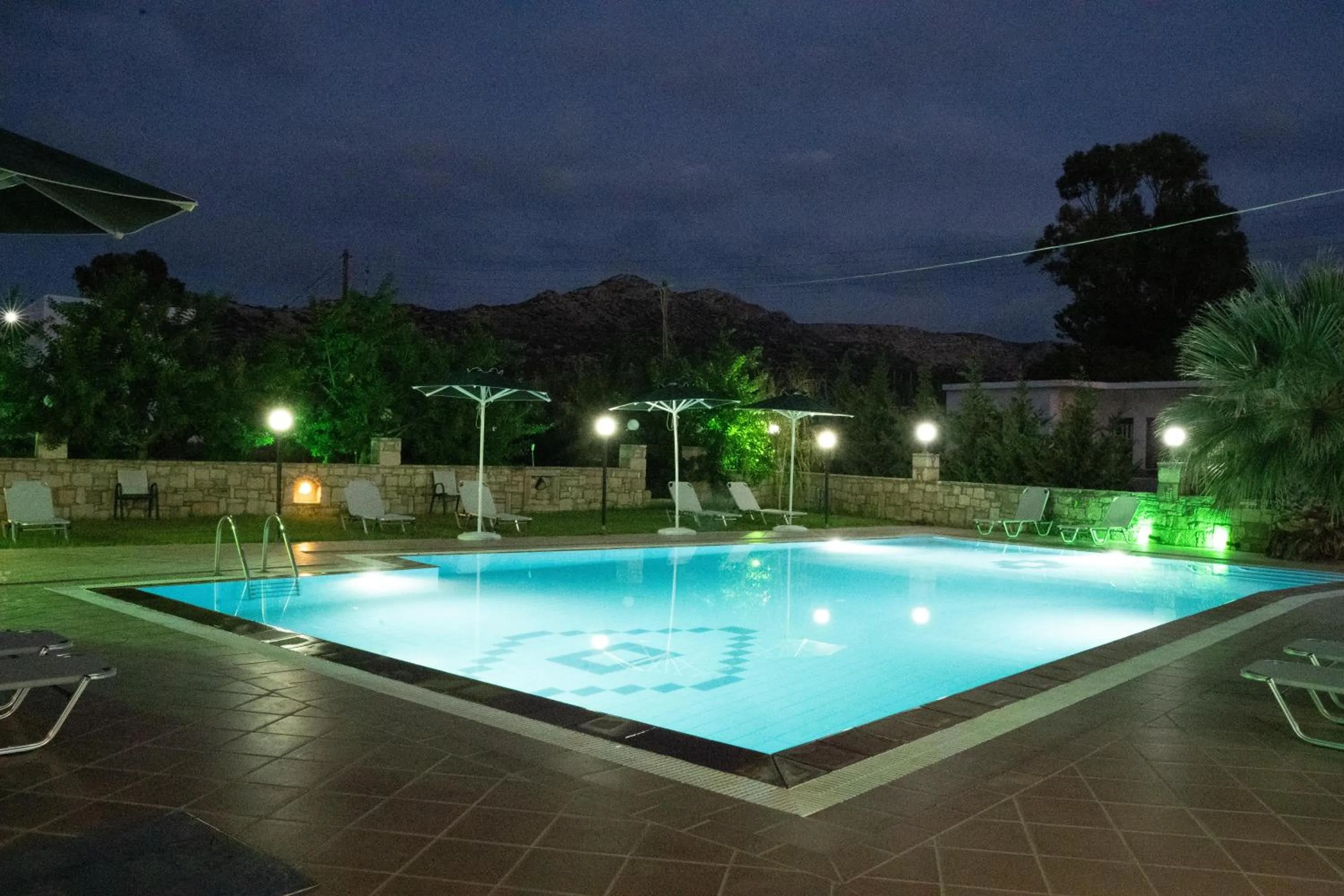 Swimming pool in Dimitris Villa Hotel