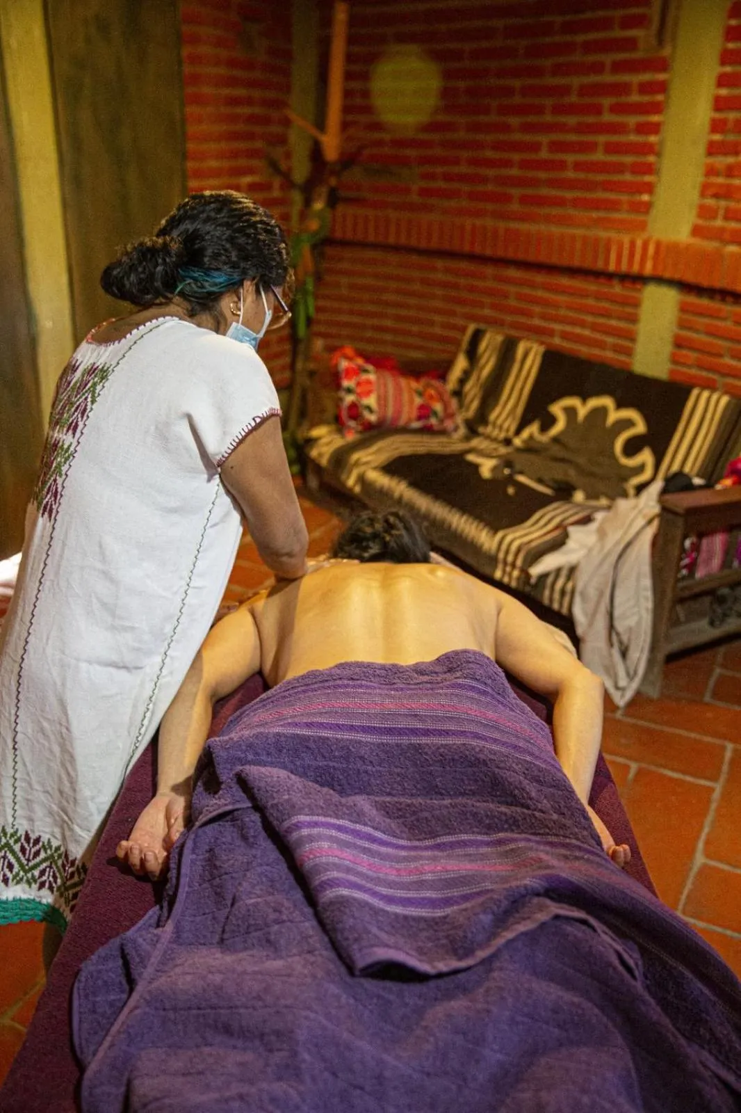 Massage in Huayápam Yù'ú Lodge