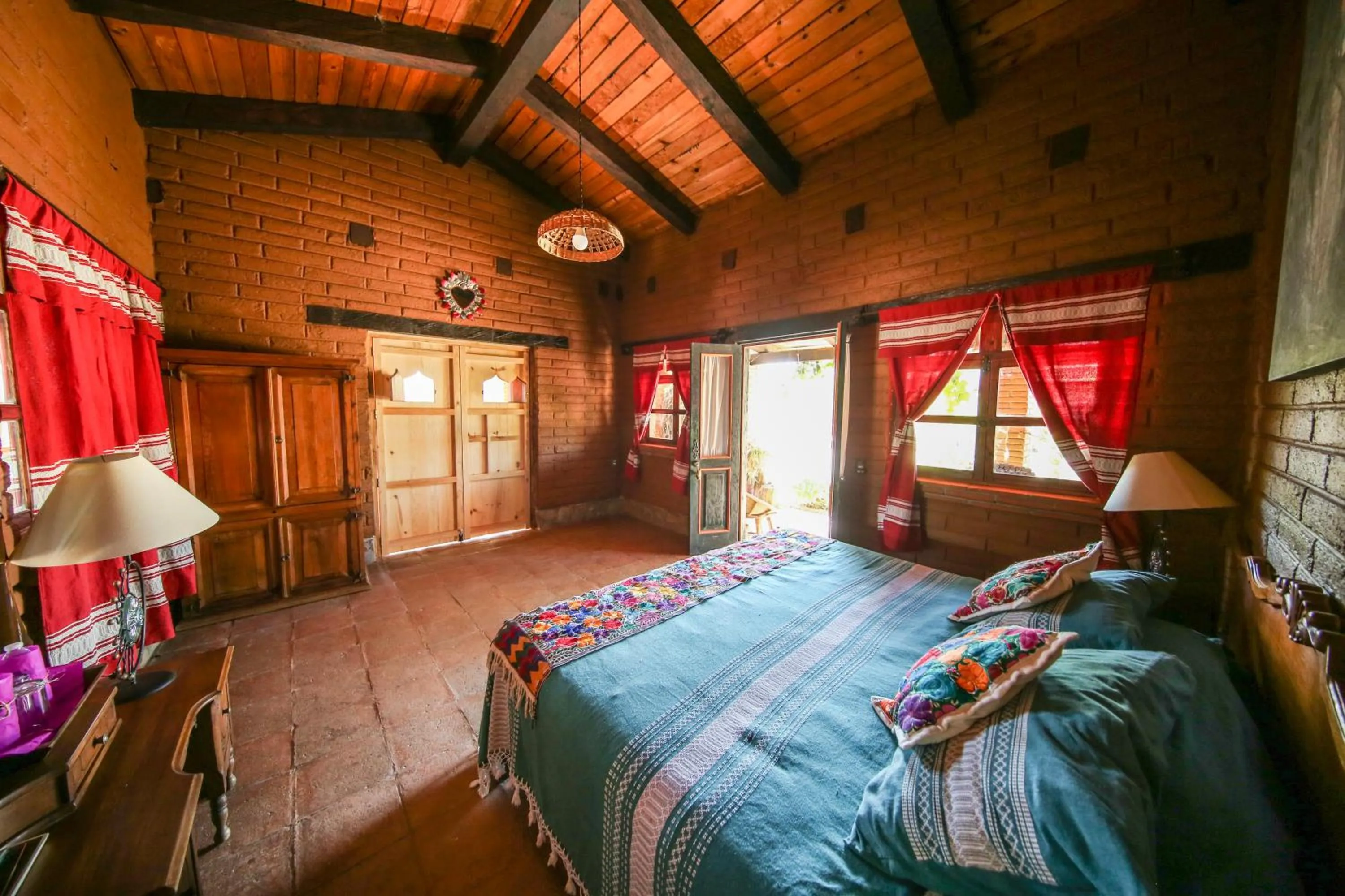 Bed in Huayápam Yù'ú Lodge