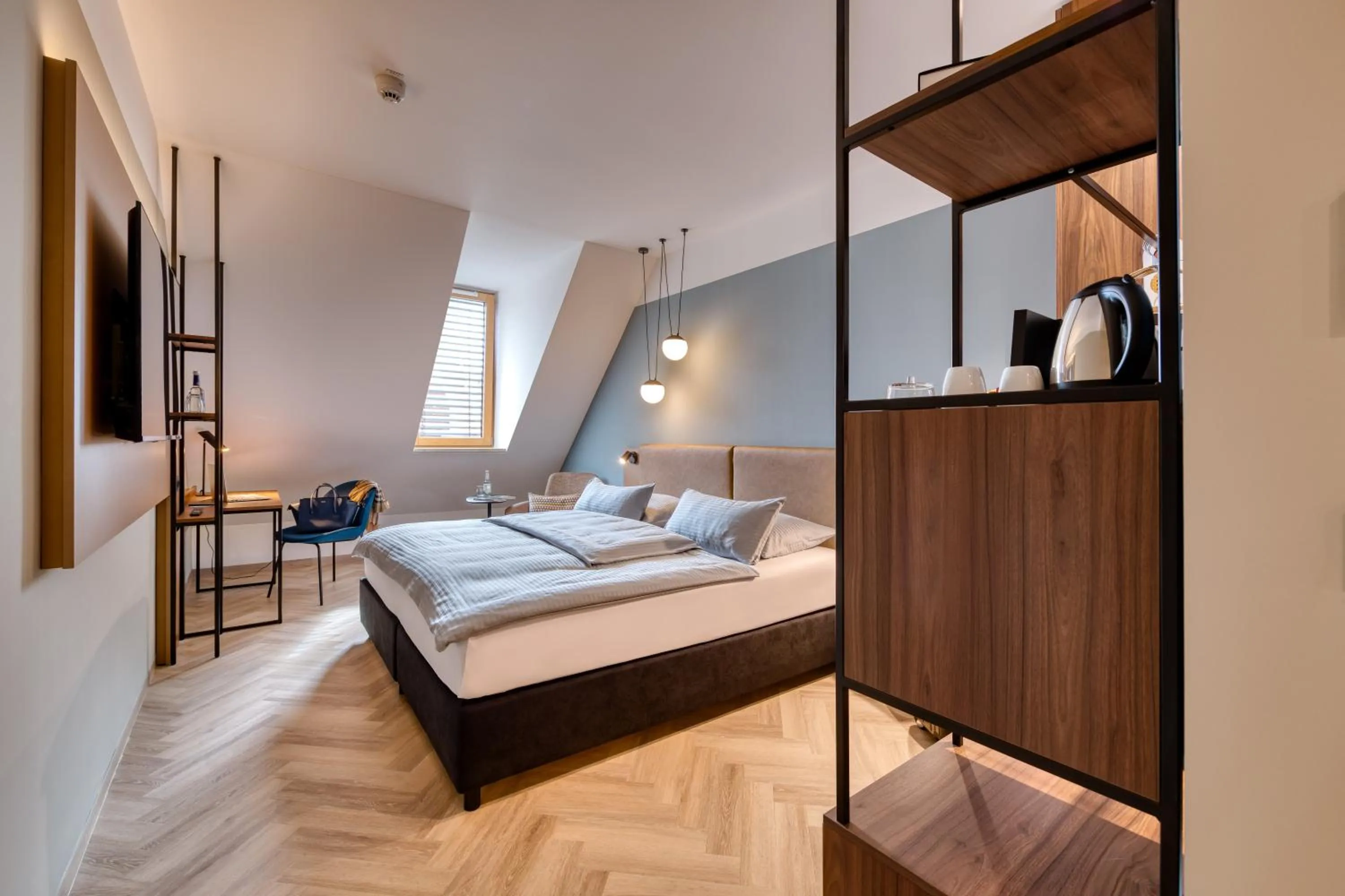 Photo of the whole room, Bed in Stadthotel Neumarkt Mitte